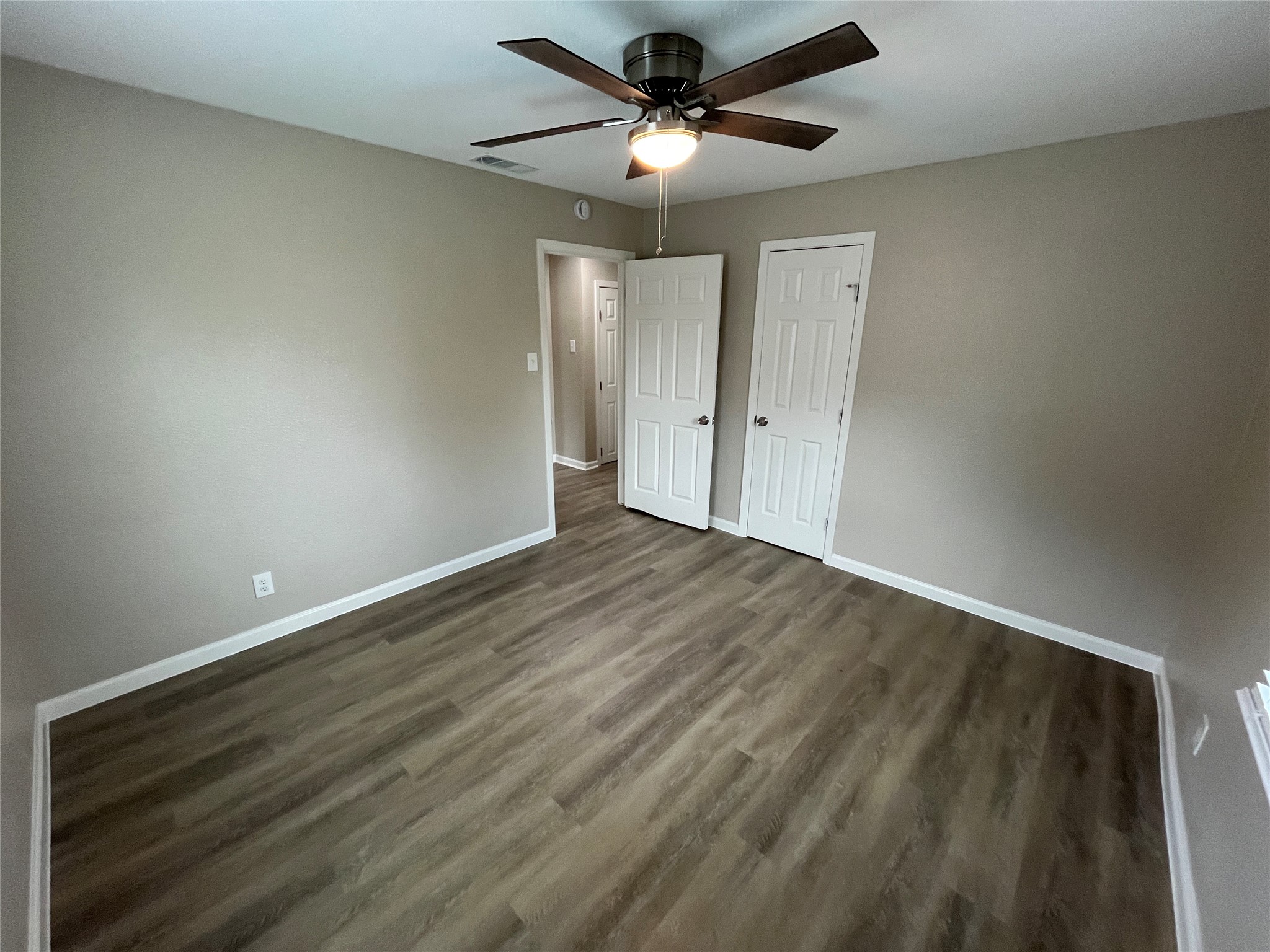 577 W 6th Street Lancaster TX 75146