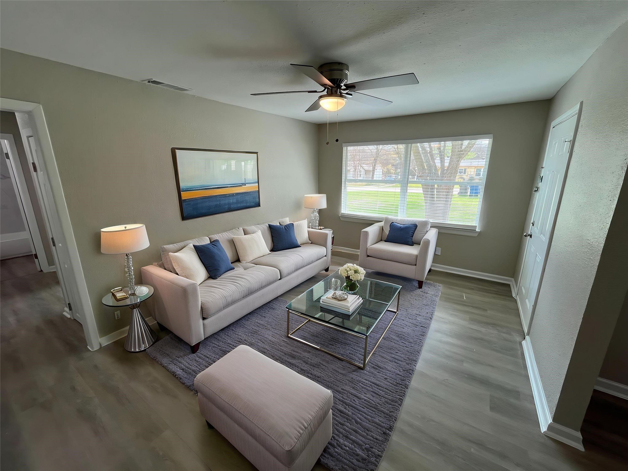 577 W 6th Street Lancaster TX 75146