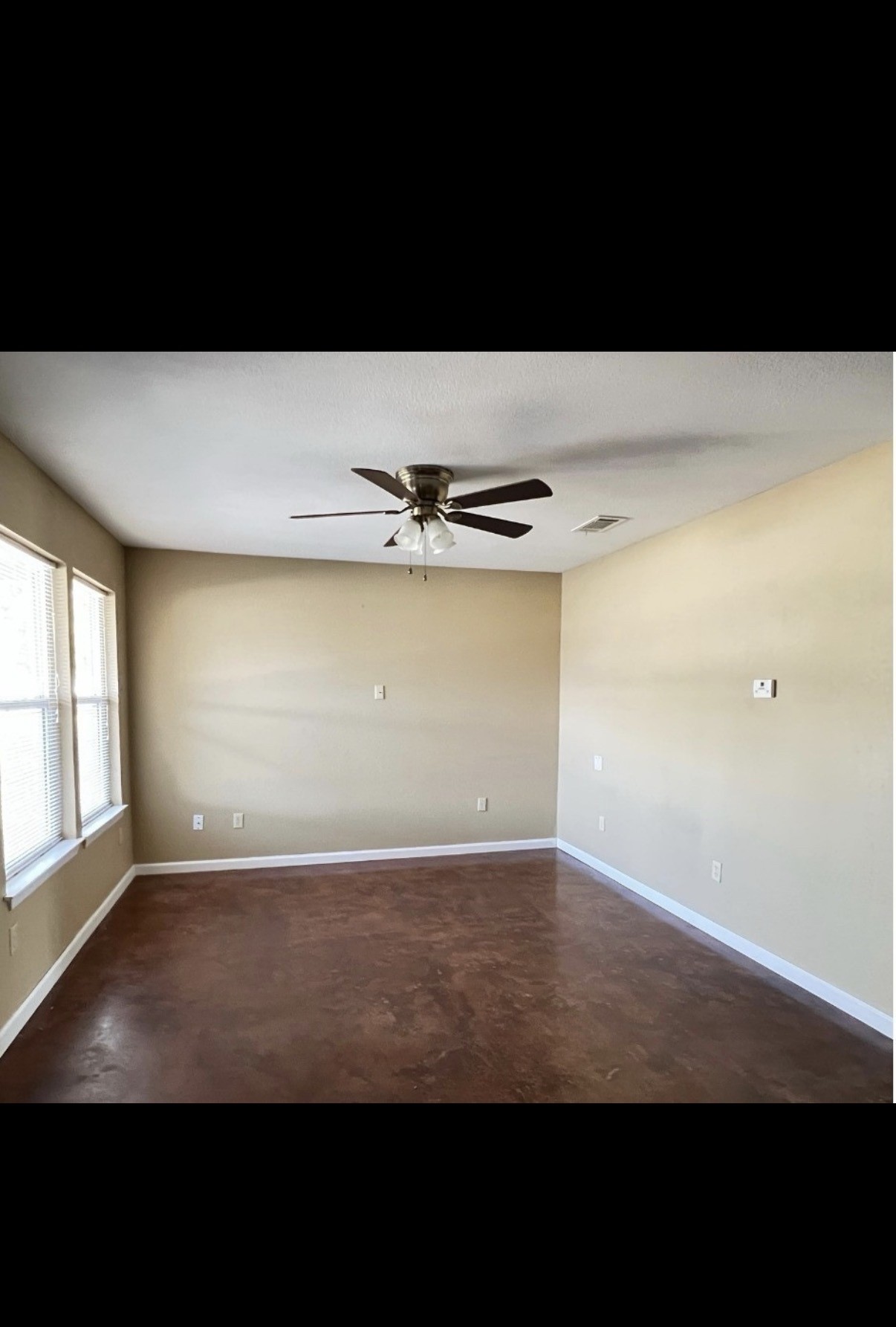 1610 Albert Broadfoot Street Bonham TX 75418