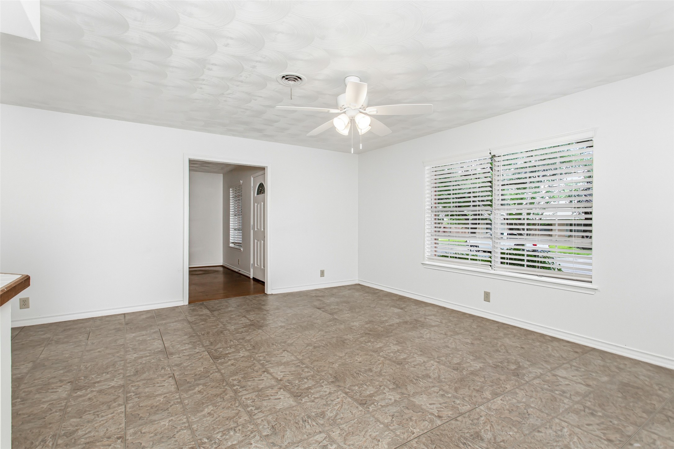 11050 Wyatt Street Dallas TX 75218