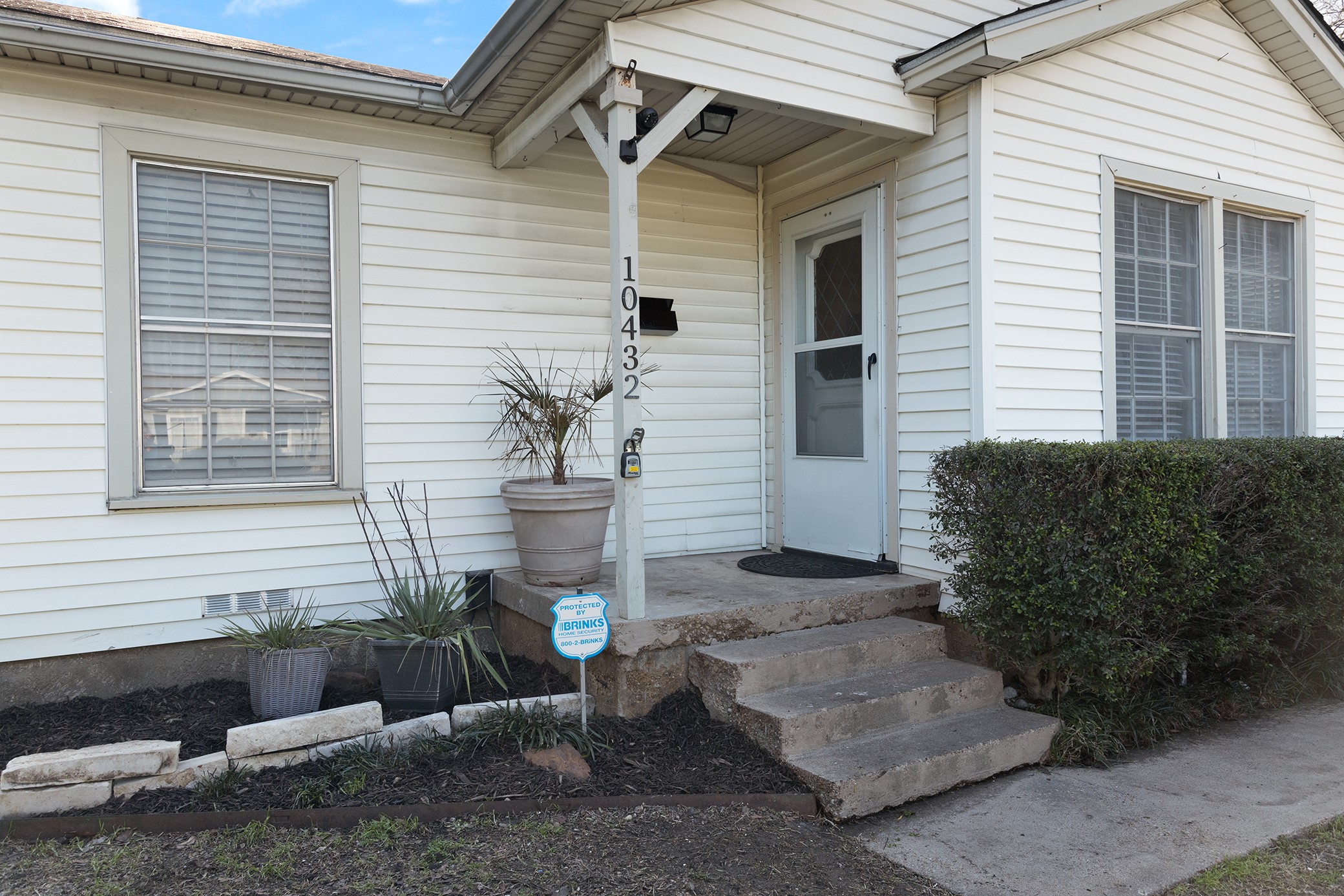 10432 San Felipe Drive Dallas TX 75218