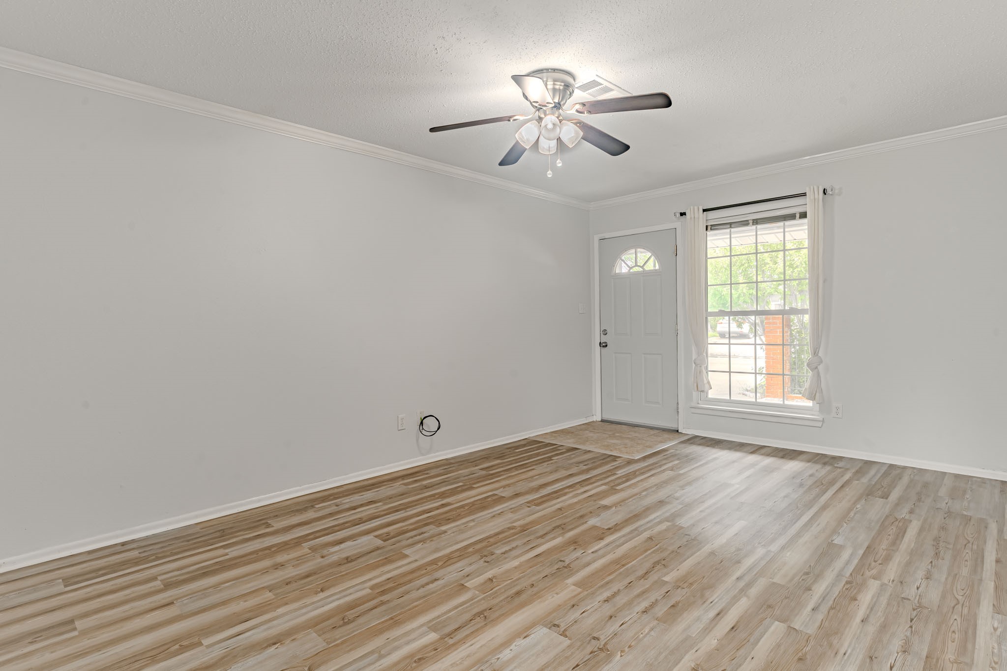 1912 15th Street Mineral Wells TX 76067