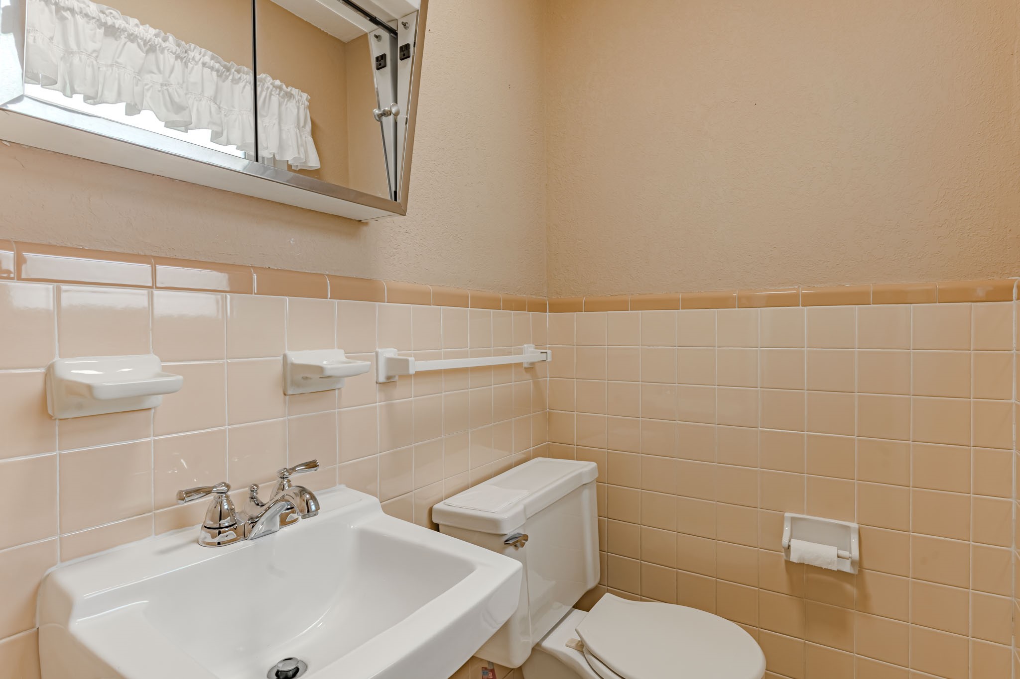 1912 15th Street Mineral Wells TX 76067