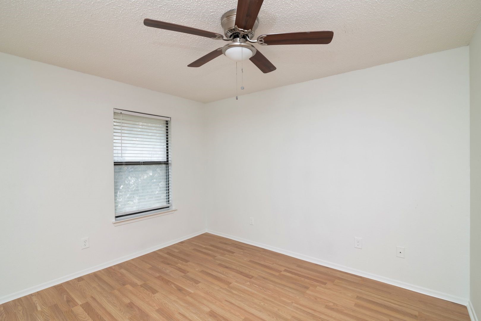1445 Weiler Boulevard Fort Worth TX 76112