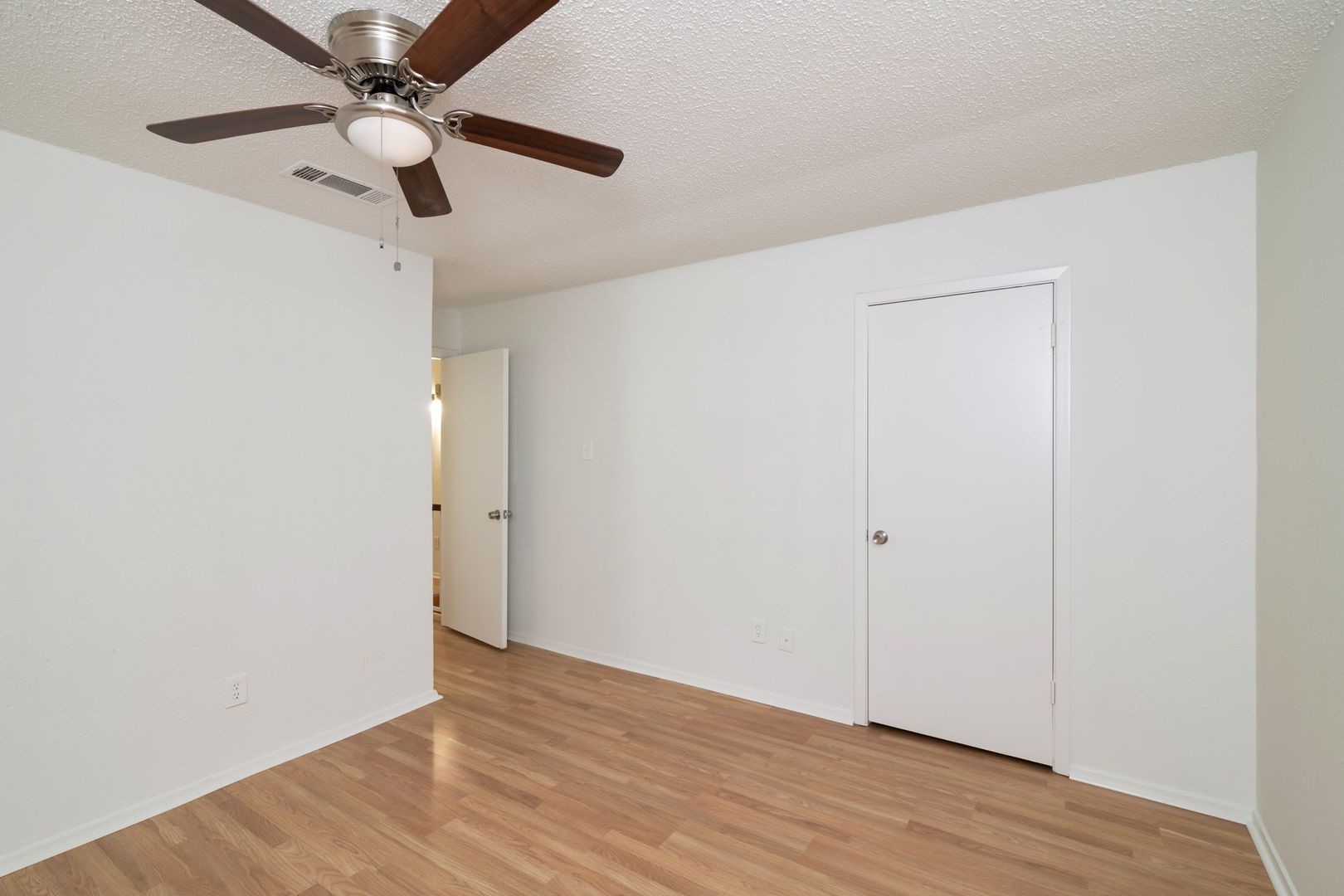 1445 Weiler Boulevard Fort Worth TX 76112