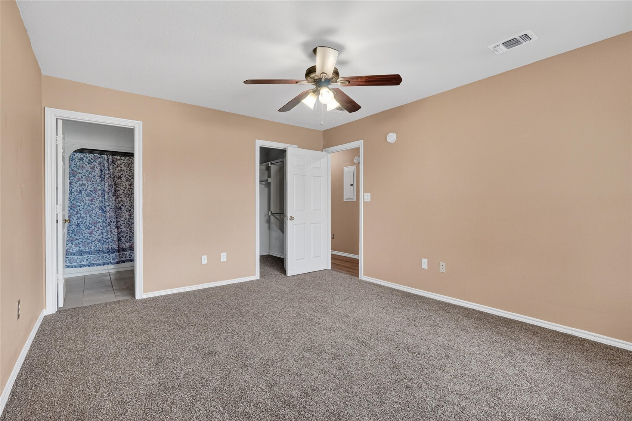 3132 Cedar Hill Street Denton TX 76209