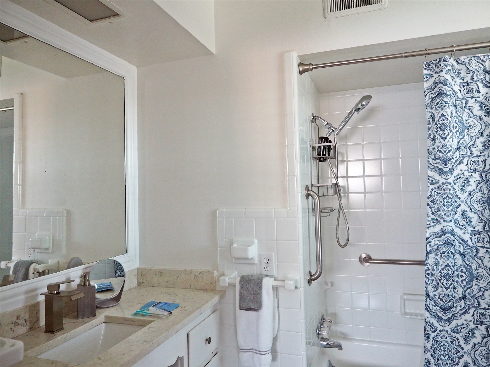 1135 Holly Glen Circle Dallas TX 75232