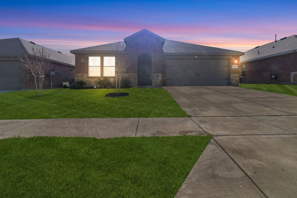 2928 Roper Street Royse City TX 75189