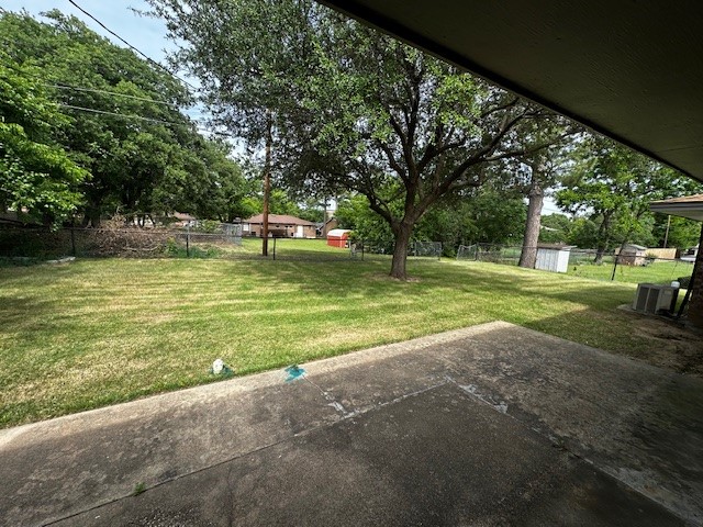 829 N Charlotte Avenue Stephenville TX 76401