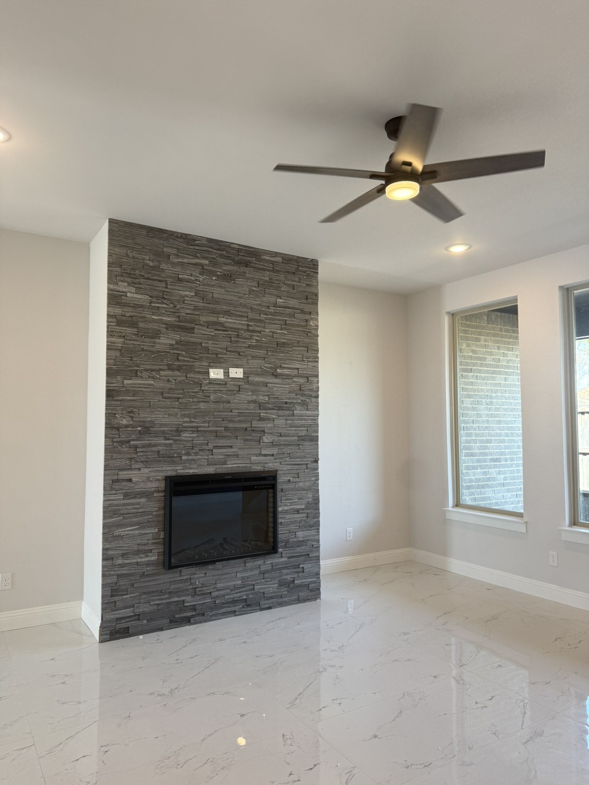 1832 Noble Court Grand Prairie TX 75052