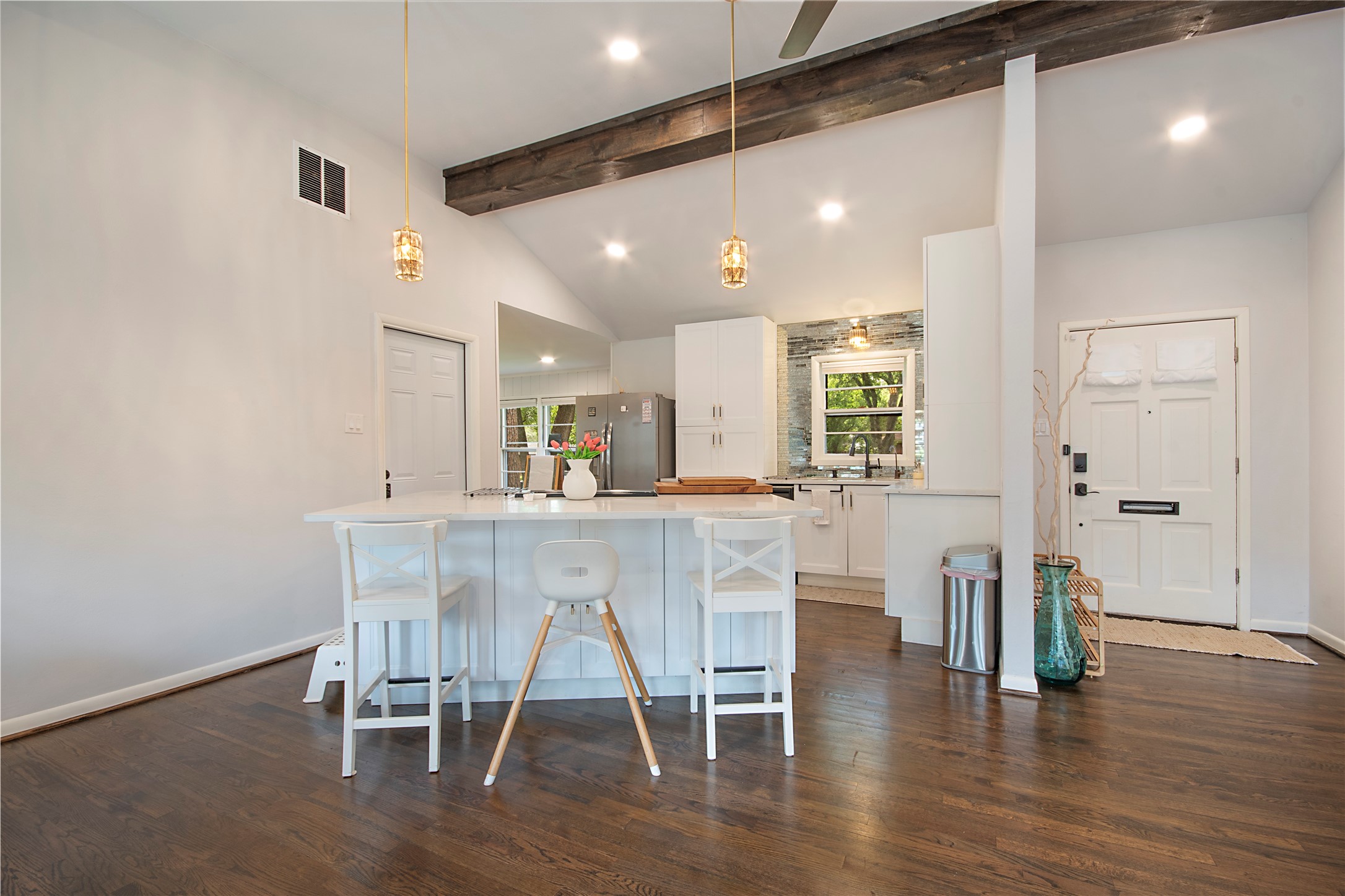 1200 Barker Street Arlington TX 76012