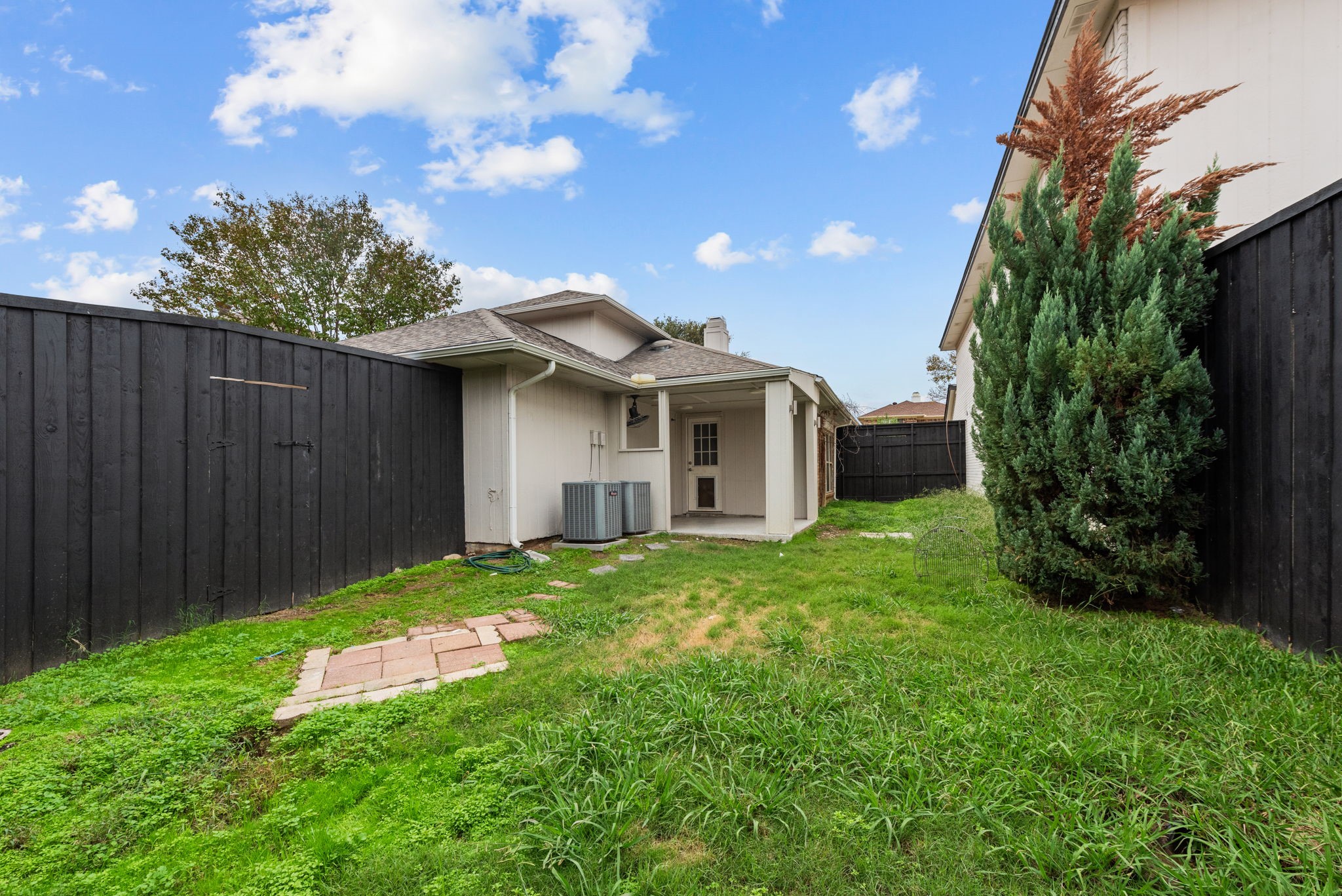 2906 Menlo Park Lane Carrollton TX 75007