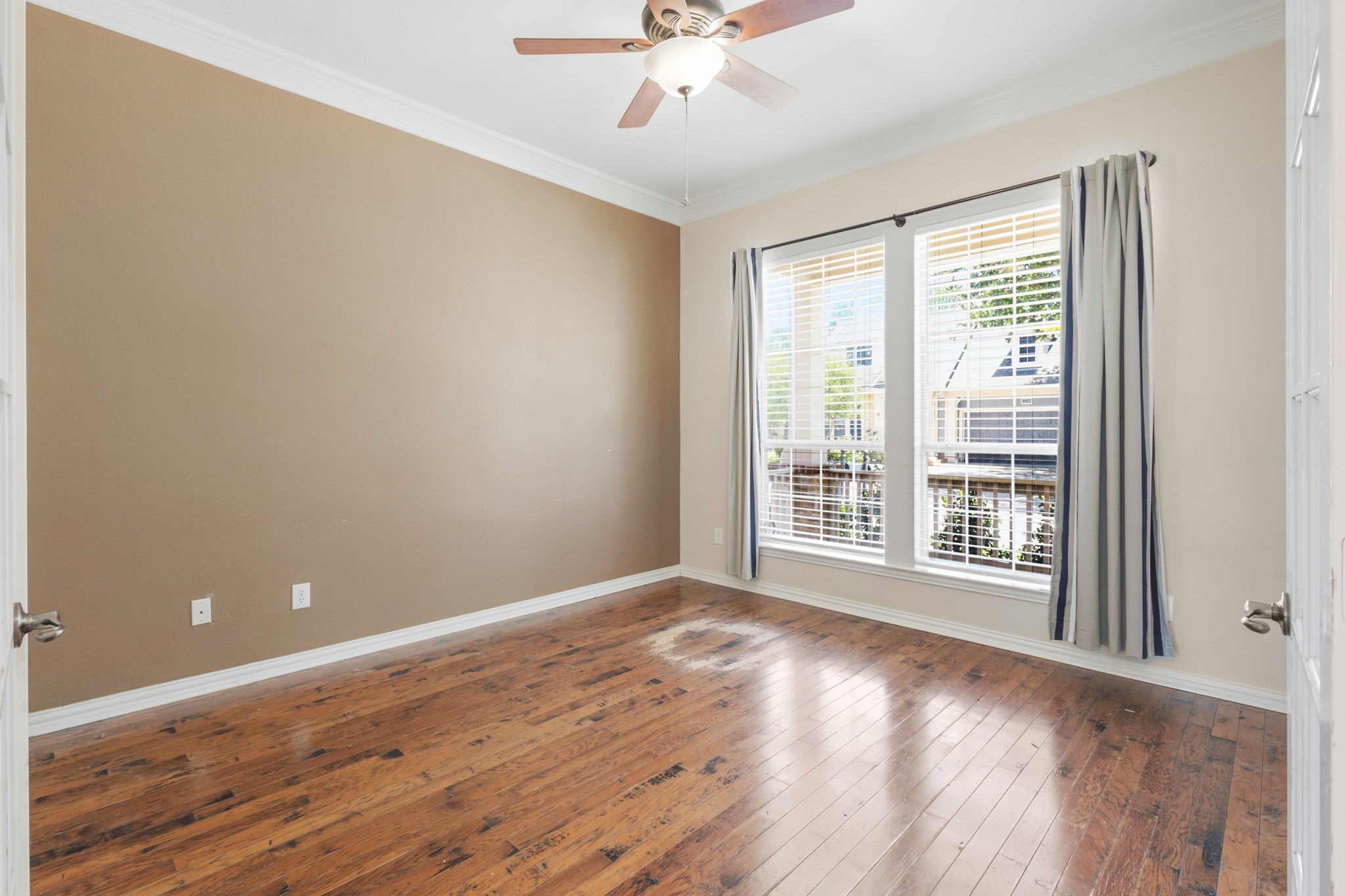 2223 Grizzly Run Lane Euless TX 76039