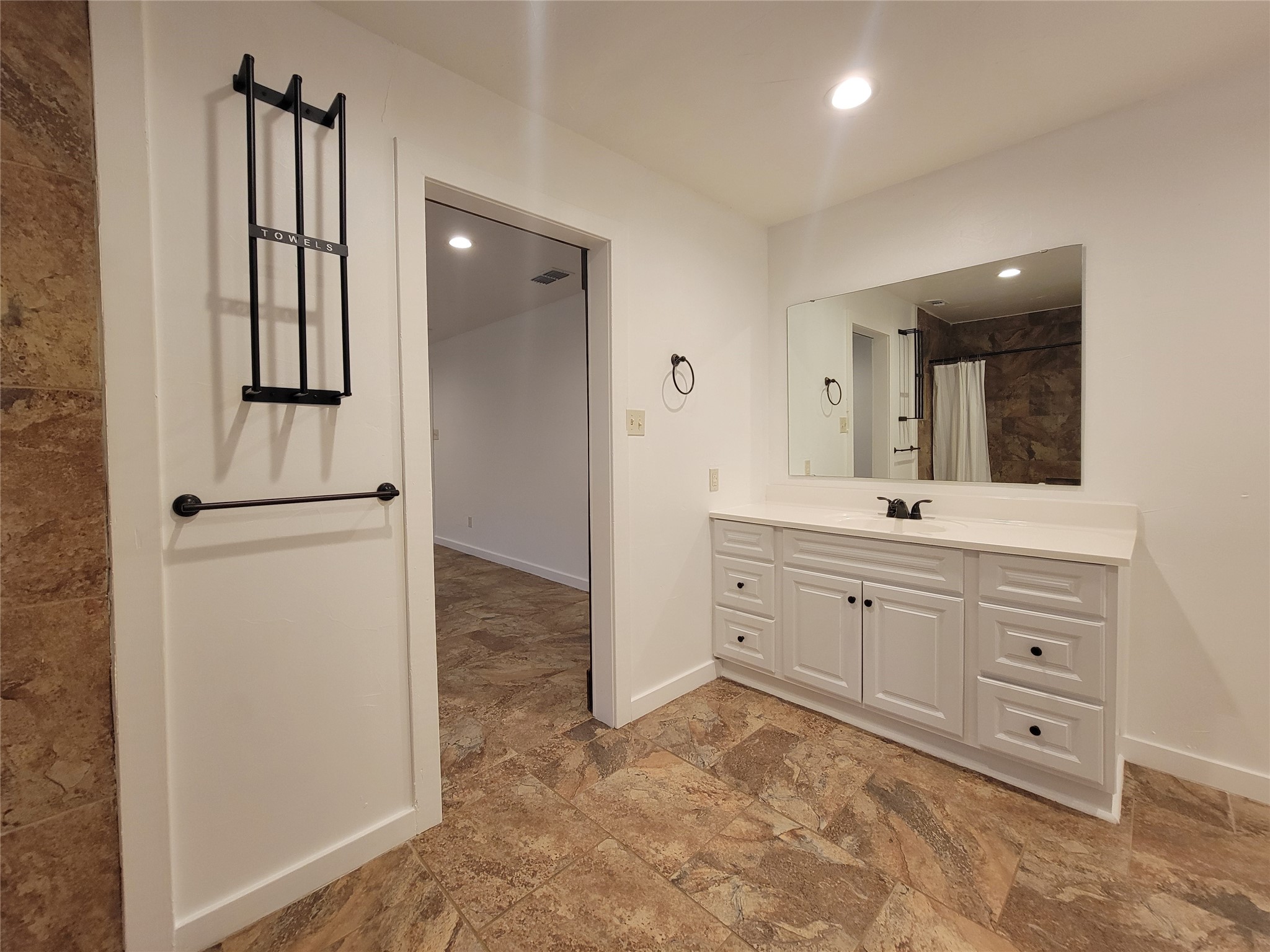 3902 E Bankhead Highway Weatherford TX 76087