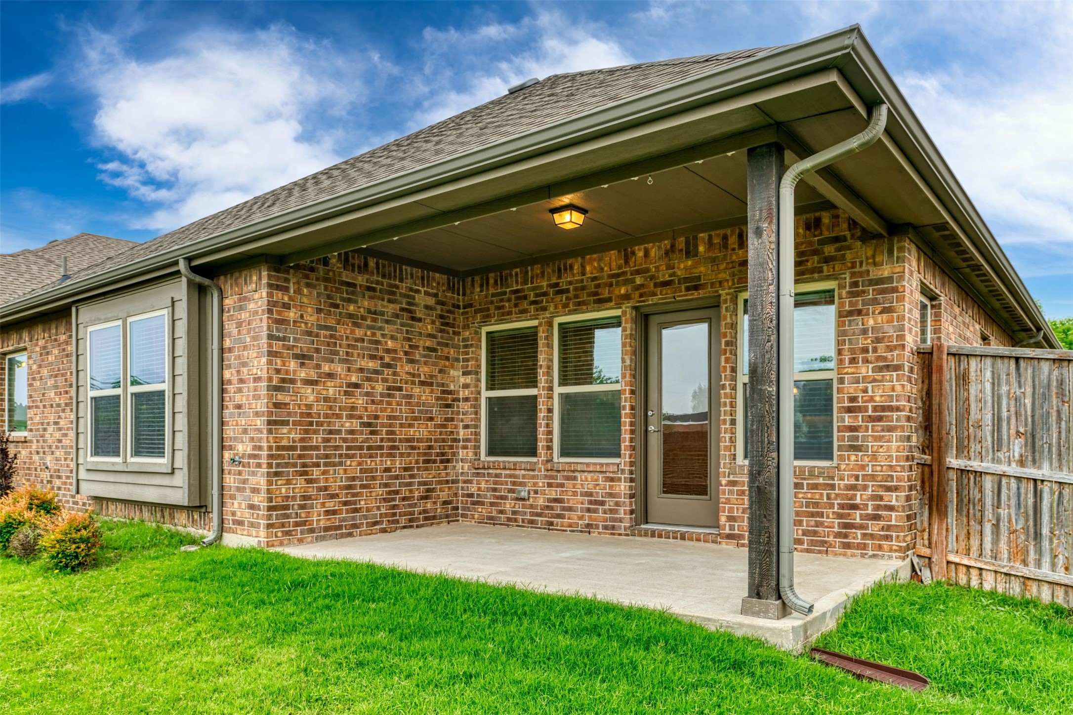 129 Griffin Avenue Fate TX 75189