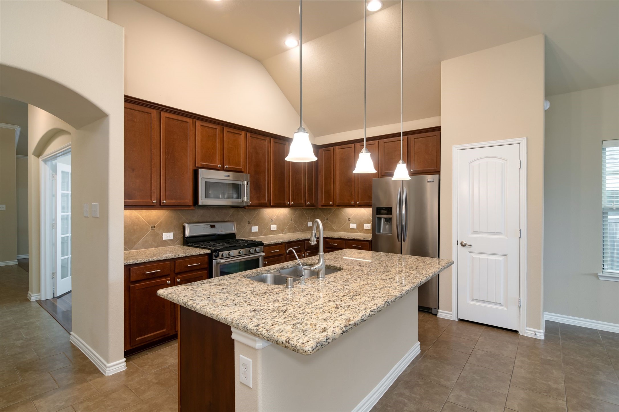 129 Griffin Avenue Fate TX 75189
