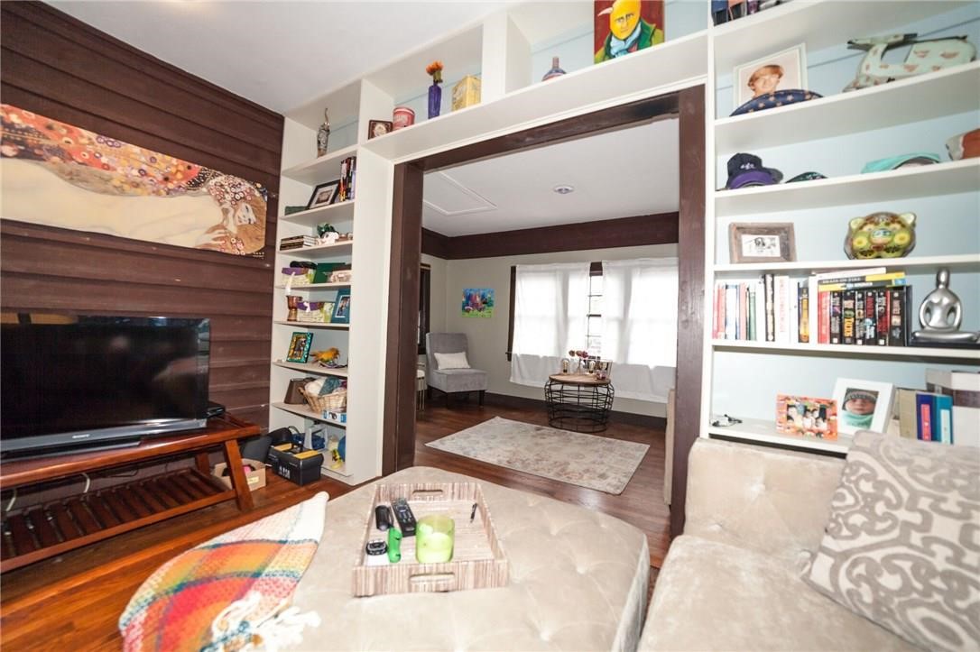 4038 N Roswell Street Dallas TX 75219