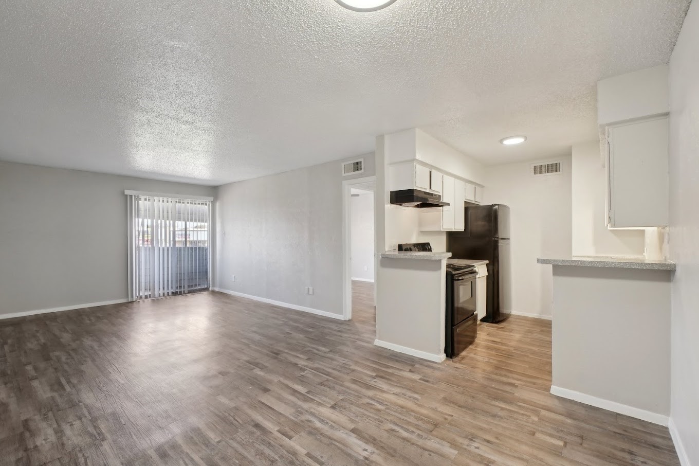 306 Vine Street Euless TX 76040