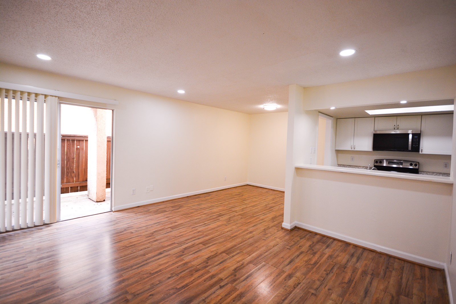 12816 Midway Road Dallas TX 75244