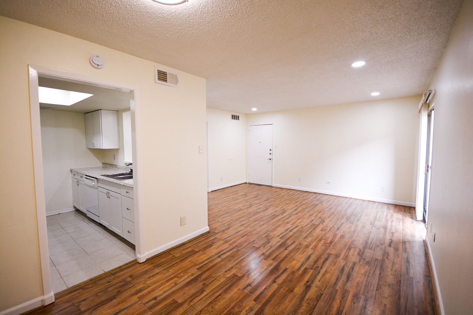 12816 Midway Road Dallas TX 75244