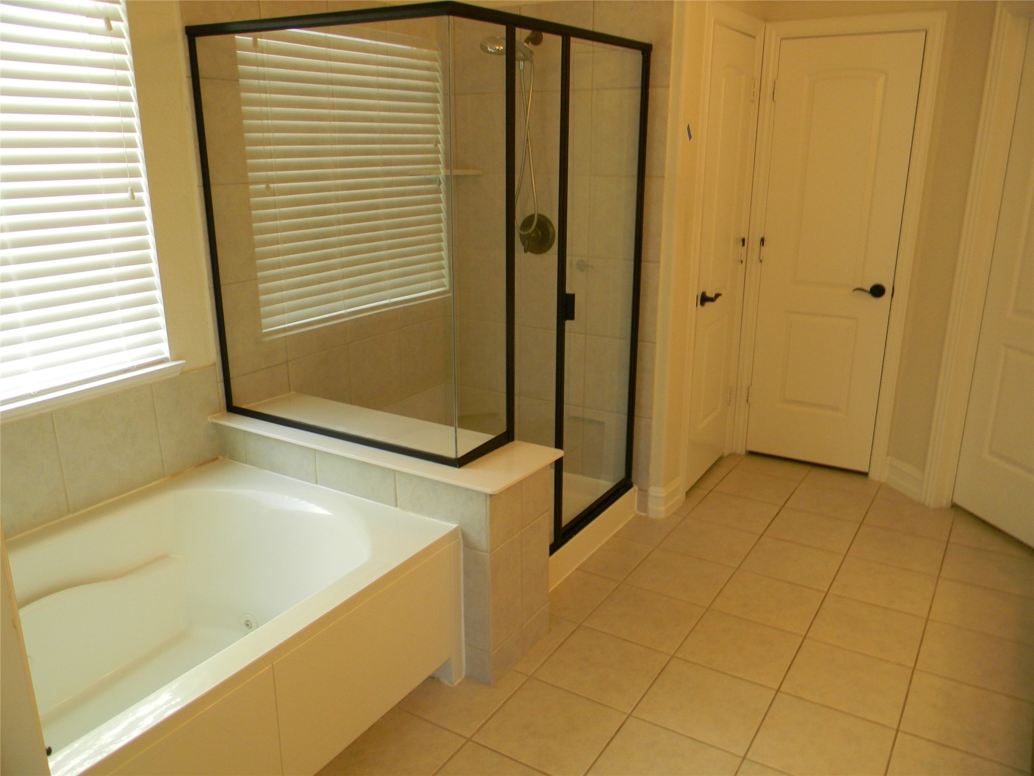 1925 Angein Lane Fort Worth TX 76131