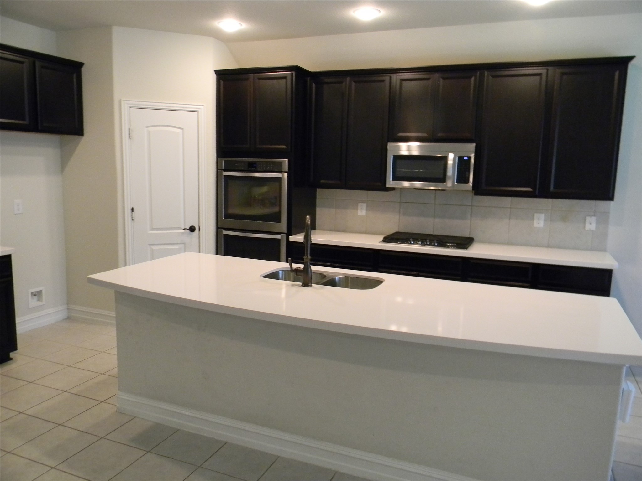 1925 Angein Lane Fort Worth TX 76131