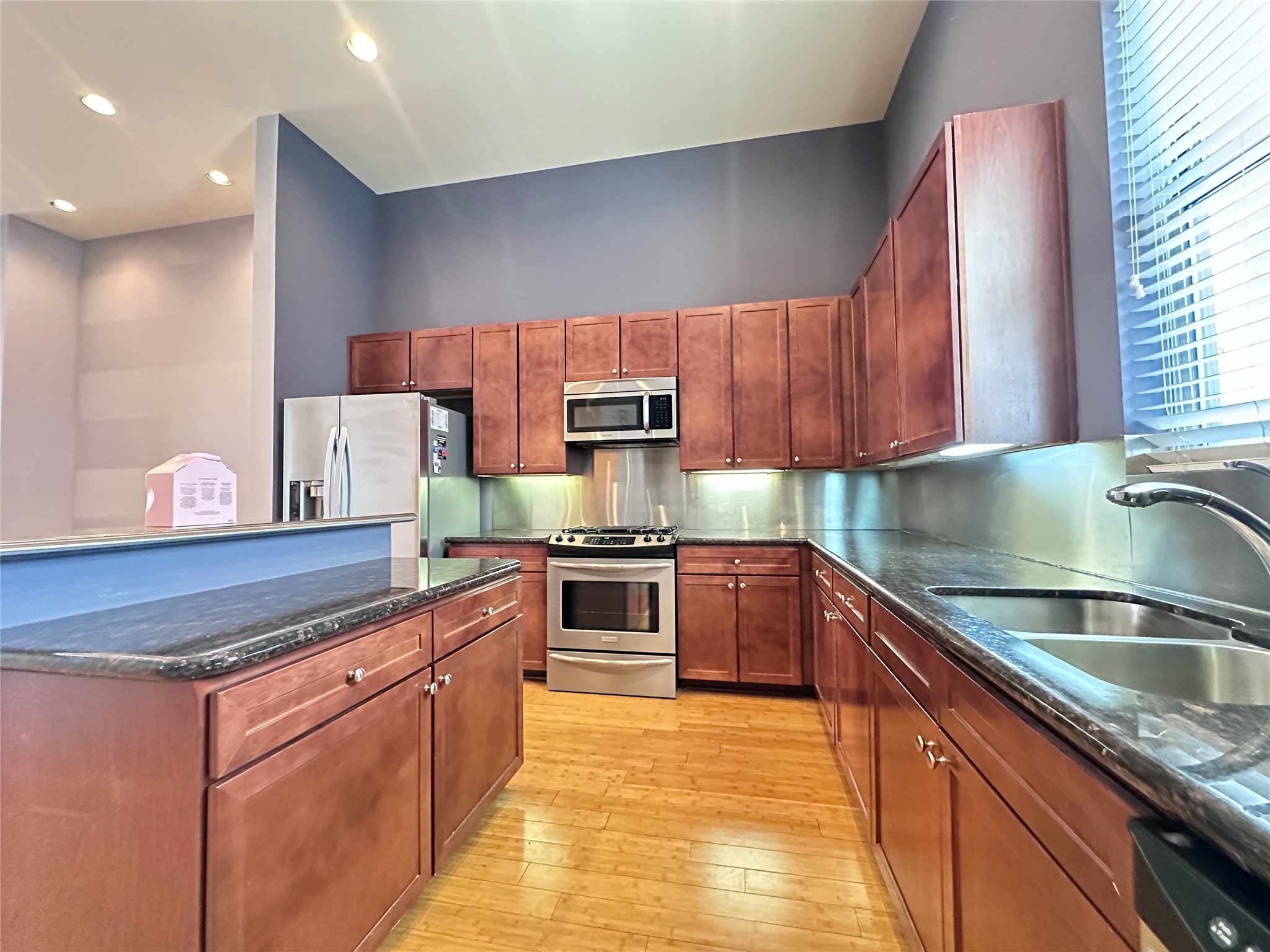 732 Cannen John Lane Dallas TX 75204