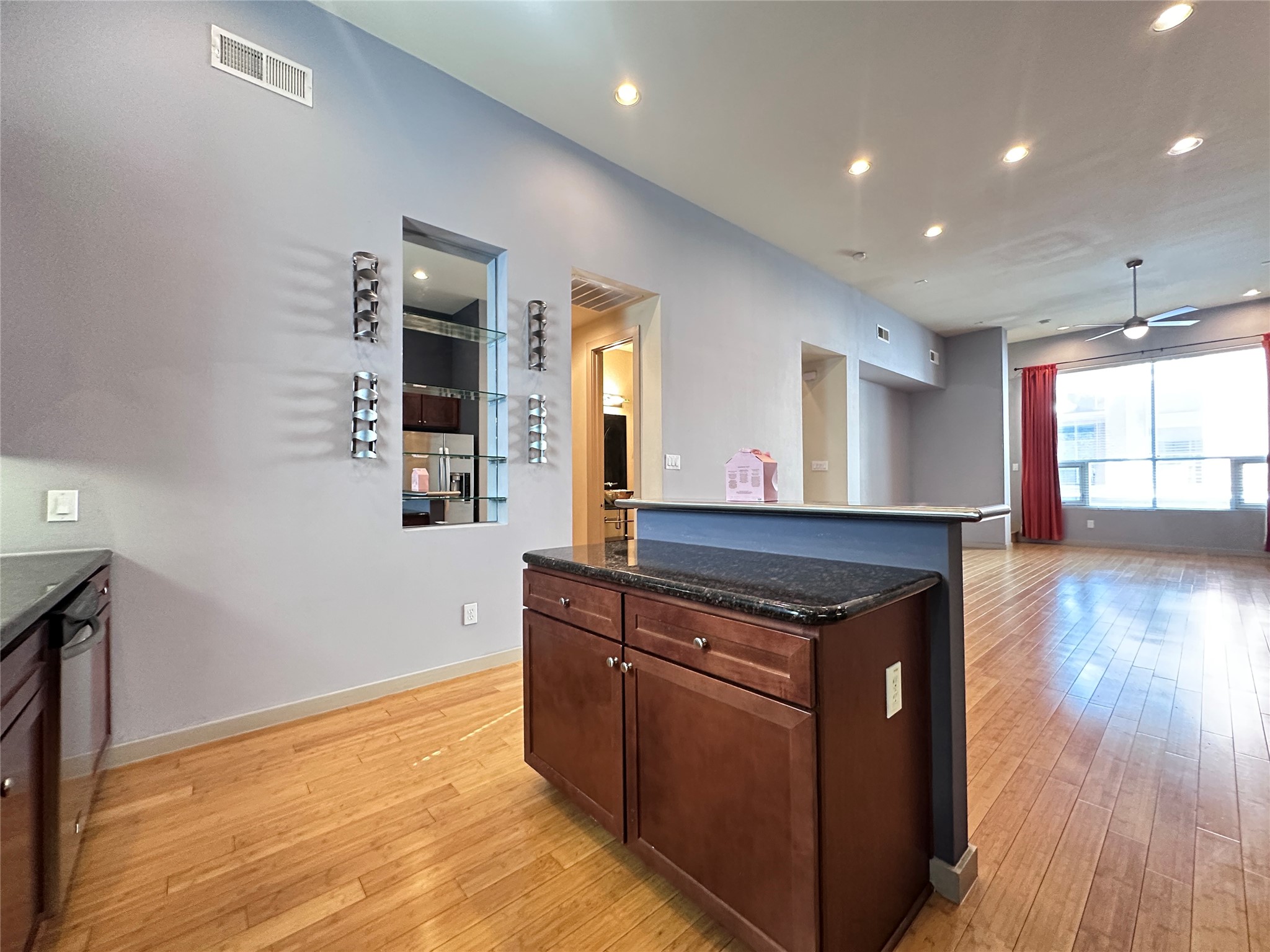 732 Cannen John Lane Dallas TX 75204