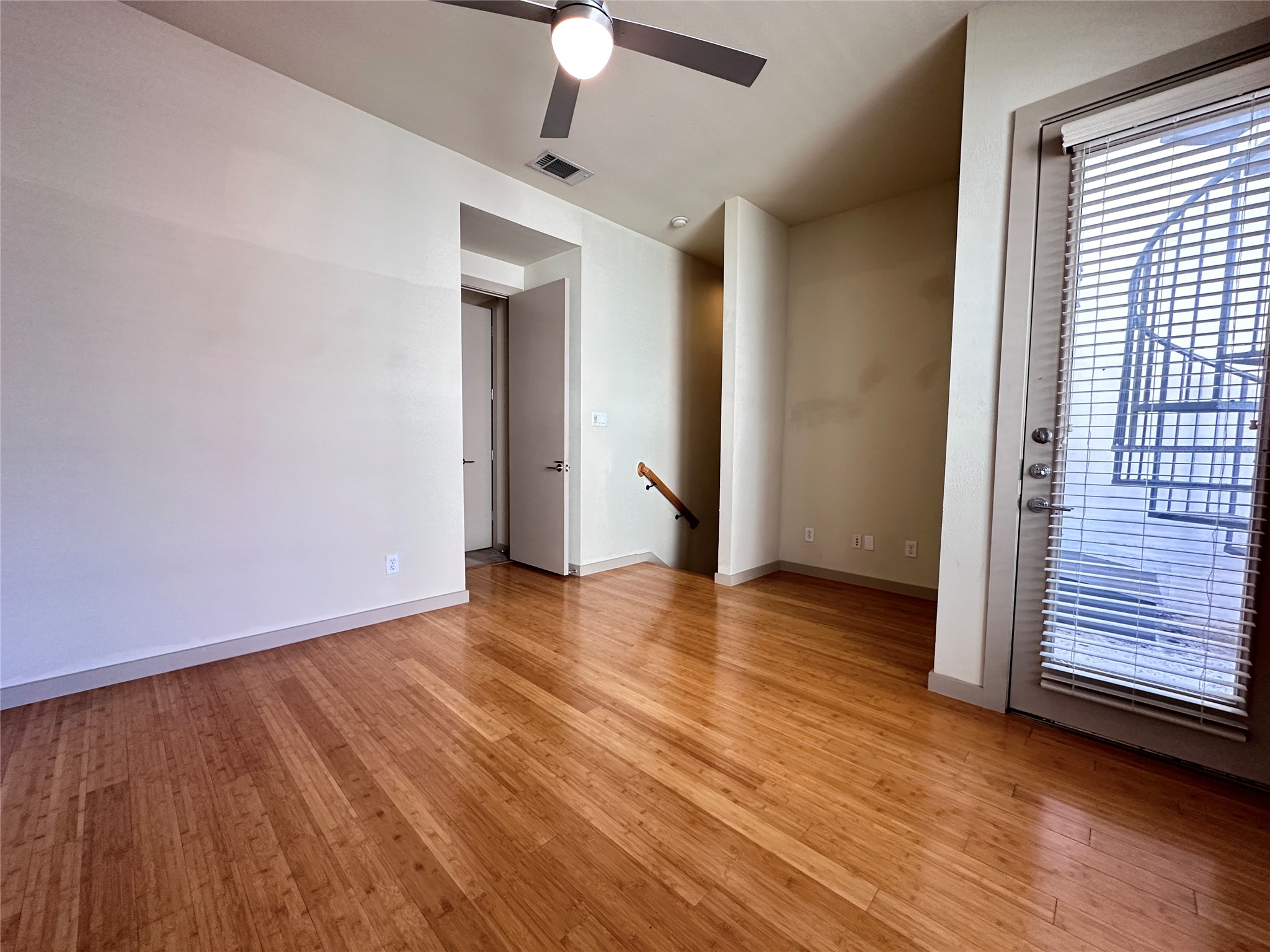 732 Cannen John Lane Dallas TX 75204