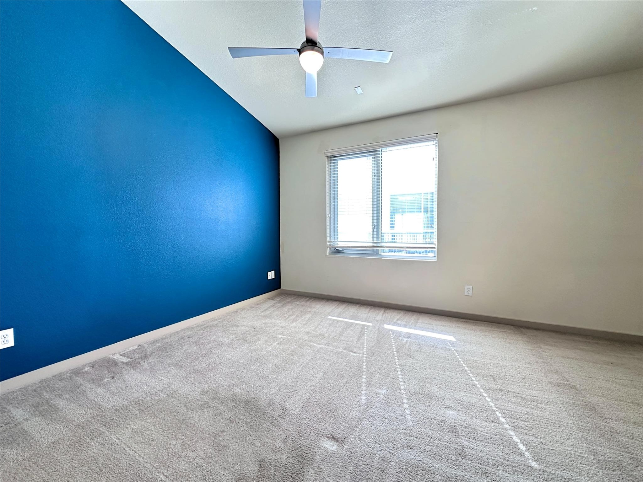 732 Cannen John Lane Dallas TX 75204