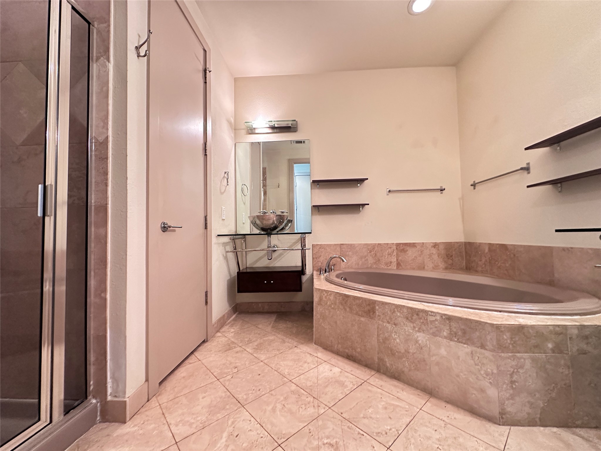 732 Cannen John Lane Dallas TX 75204