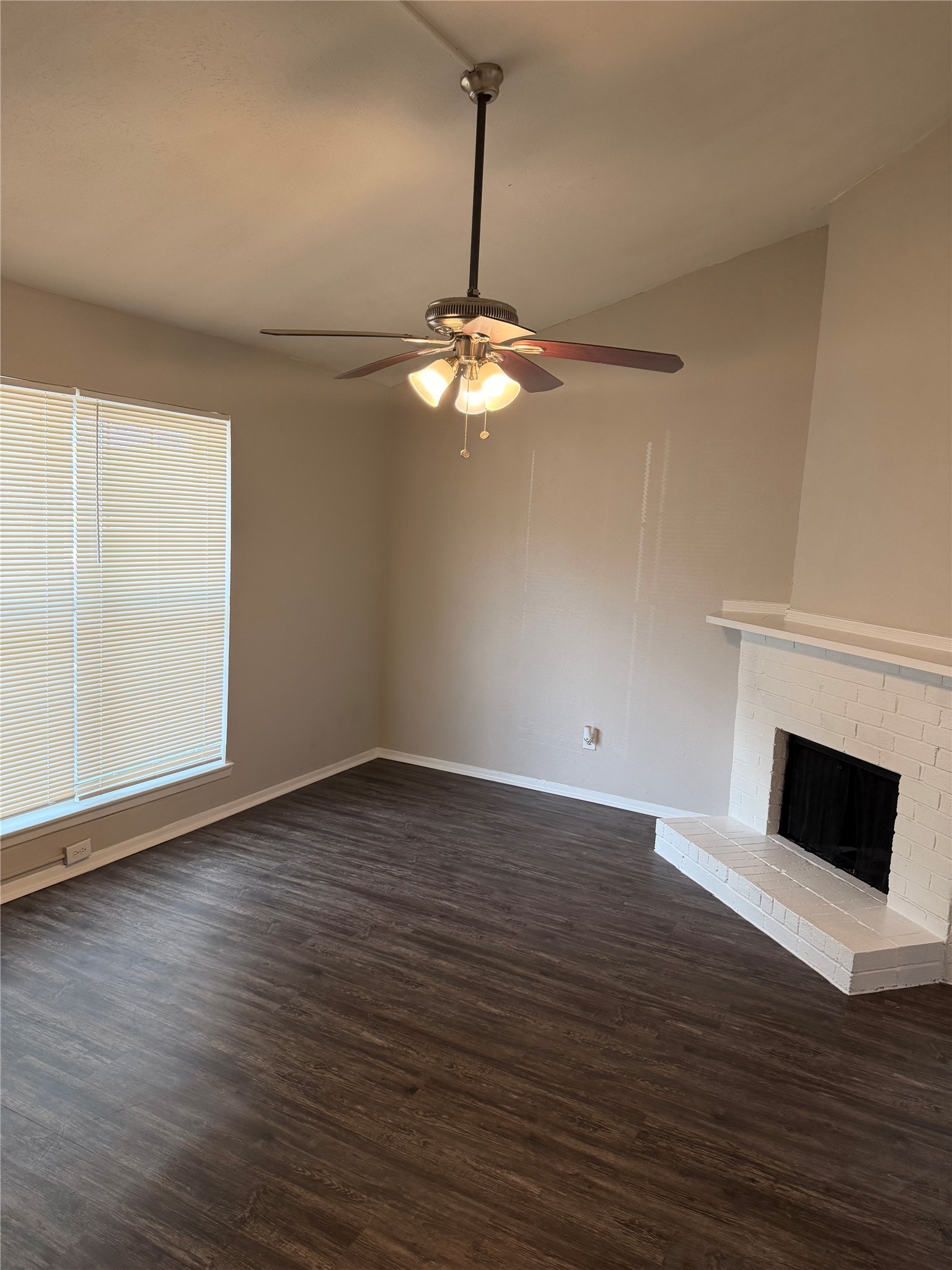 415 Stonehenge Drive Arlington TX 76014