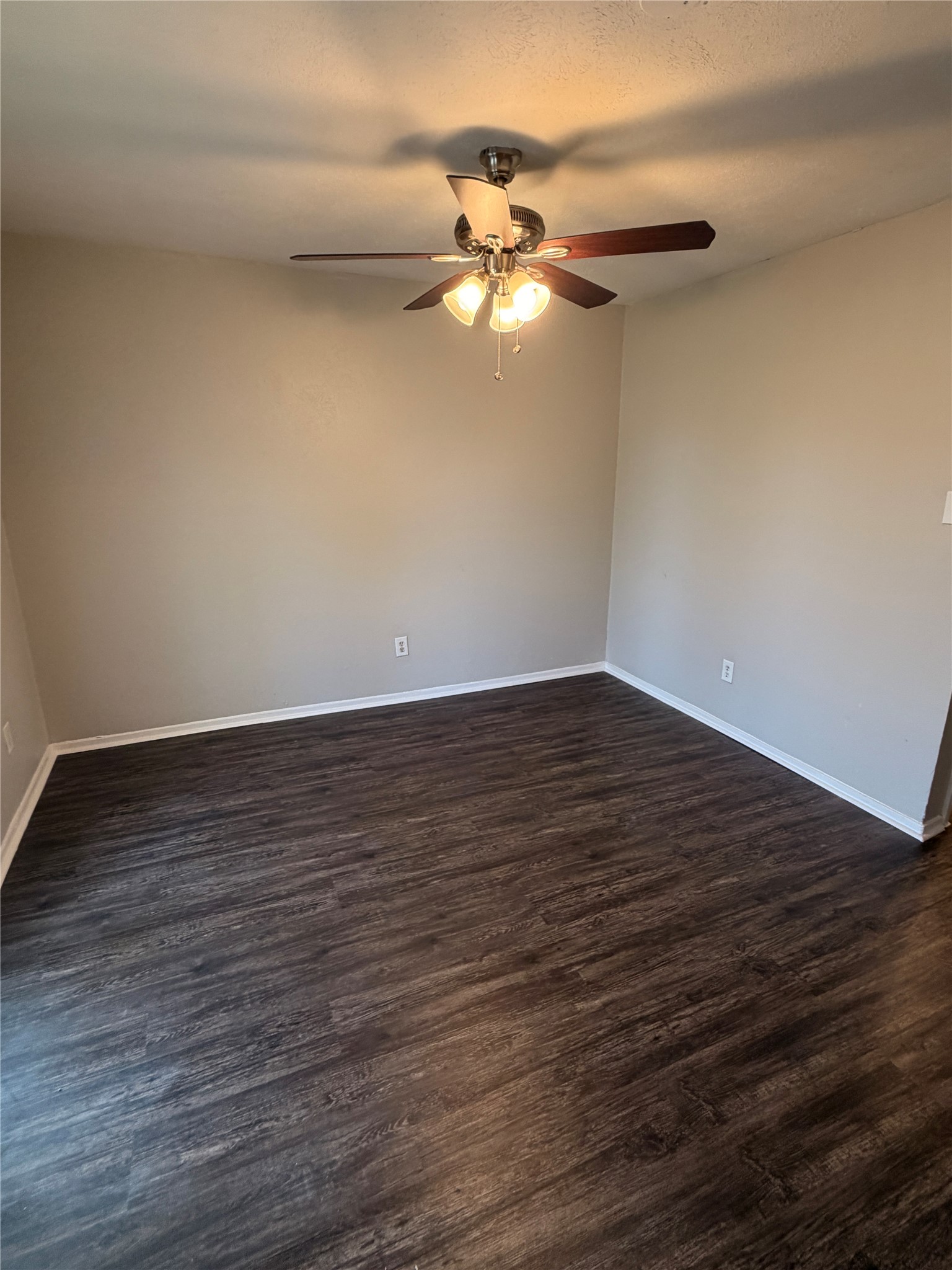 415 Stonehenge Drive Arlington TX 76014