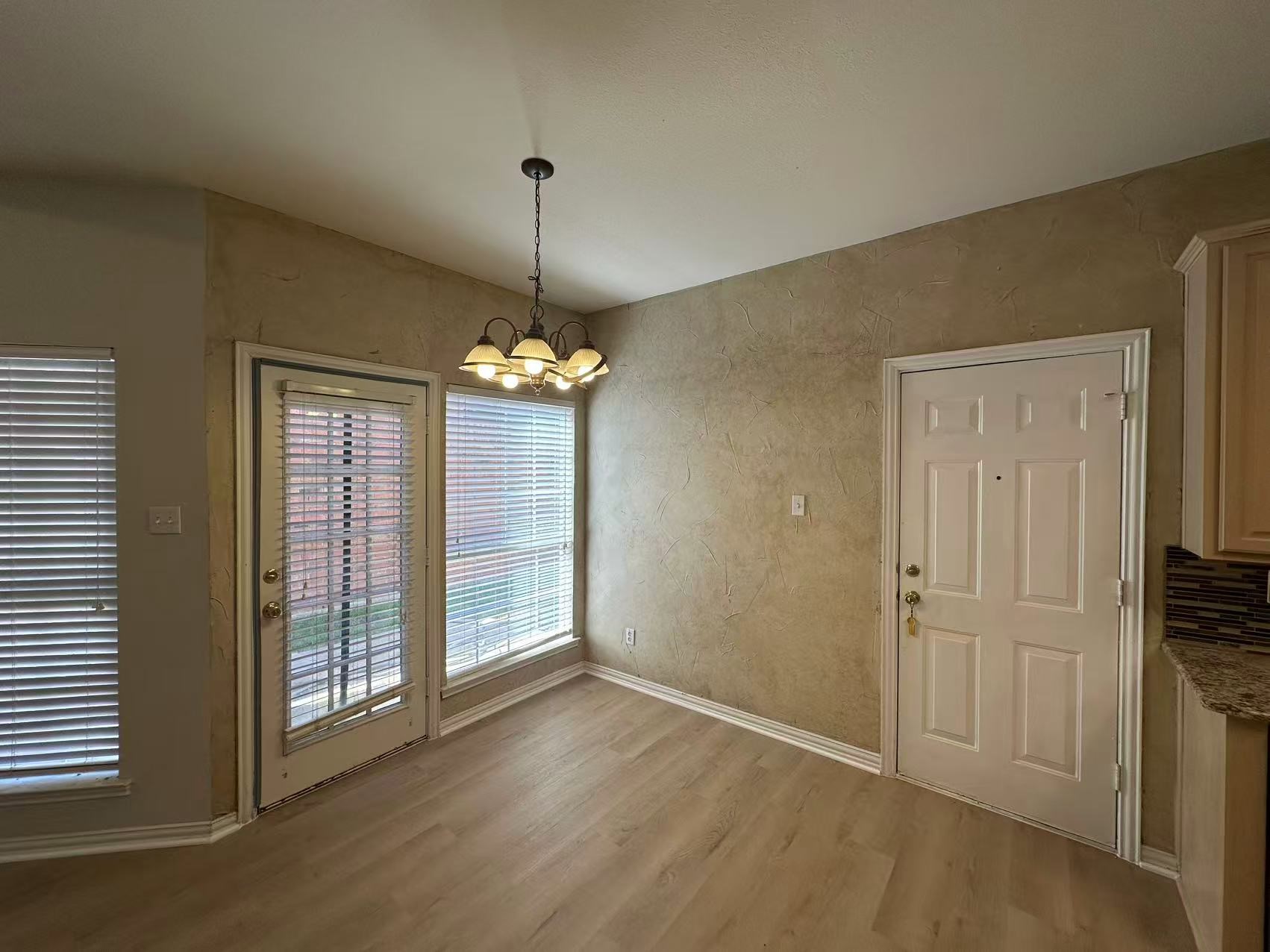 18719 Riverstone Court Dallas TX 75252