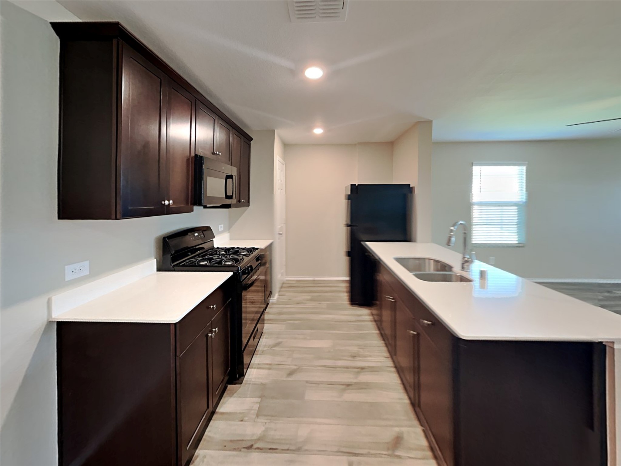 340 Navidad Trail Fort Worth TX 76052
