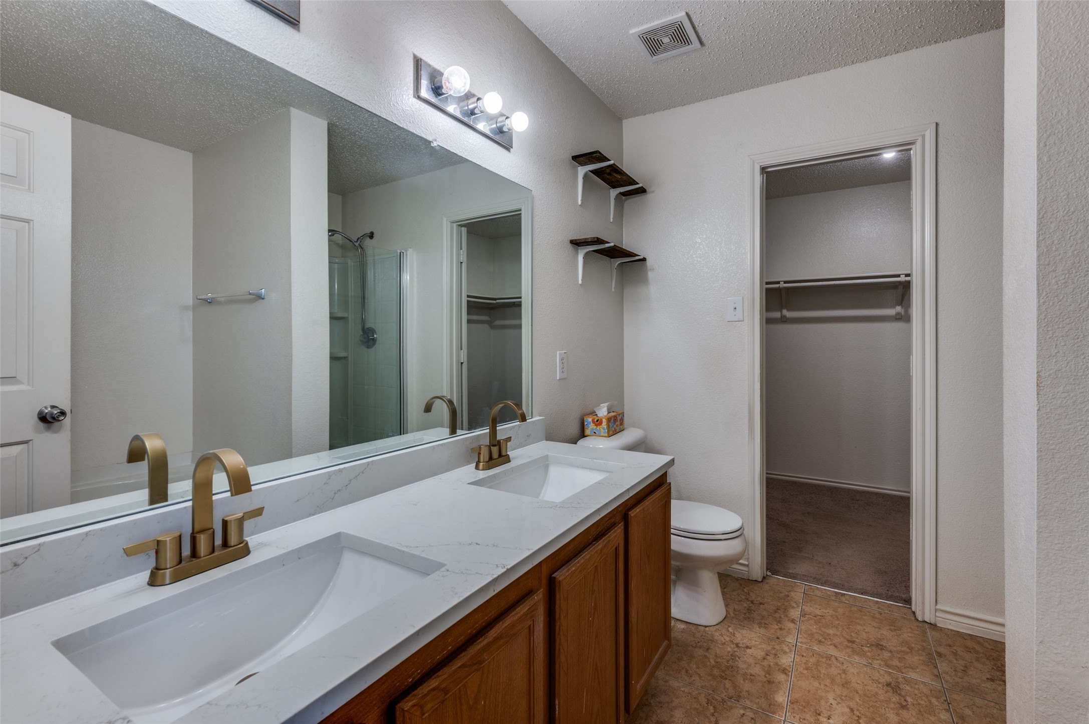 8402 Olivia Meadow Drive Arlington TX 76002