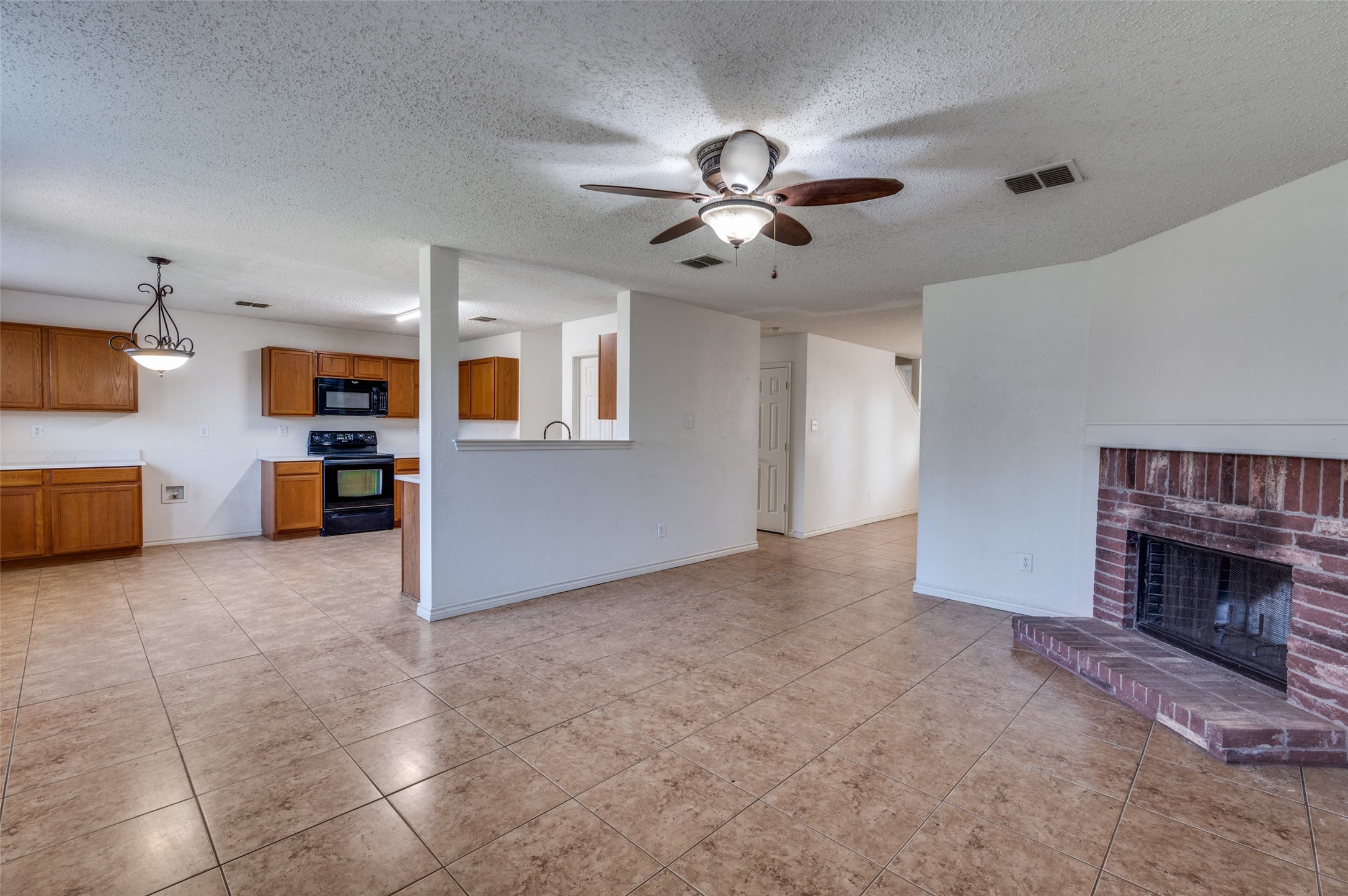 8402 Olivia Meadow Drive Arlington TX 76002
