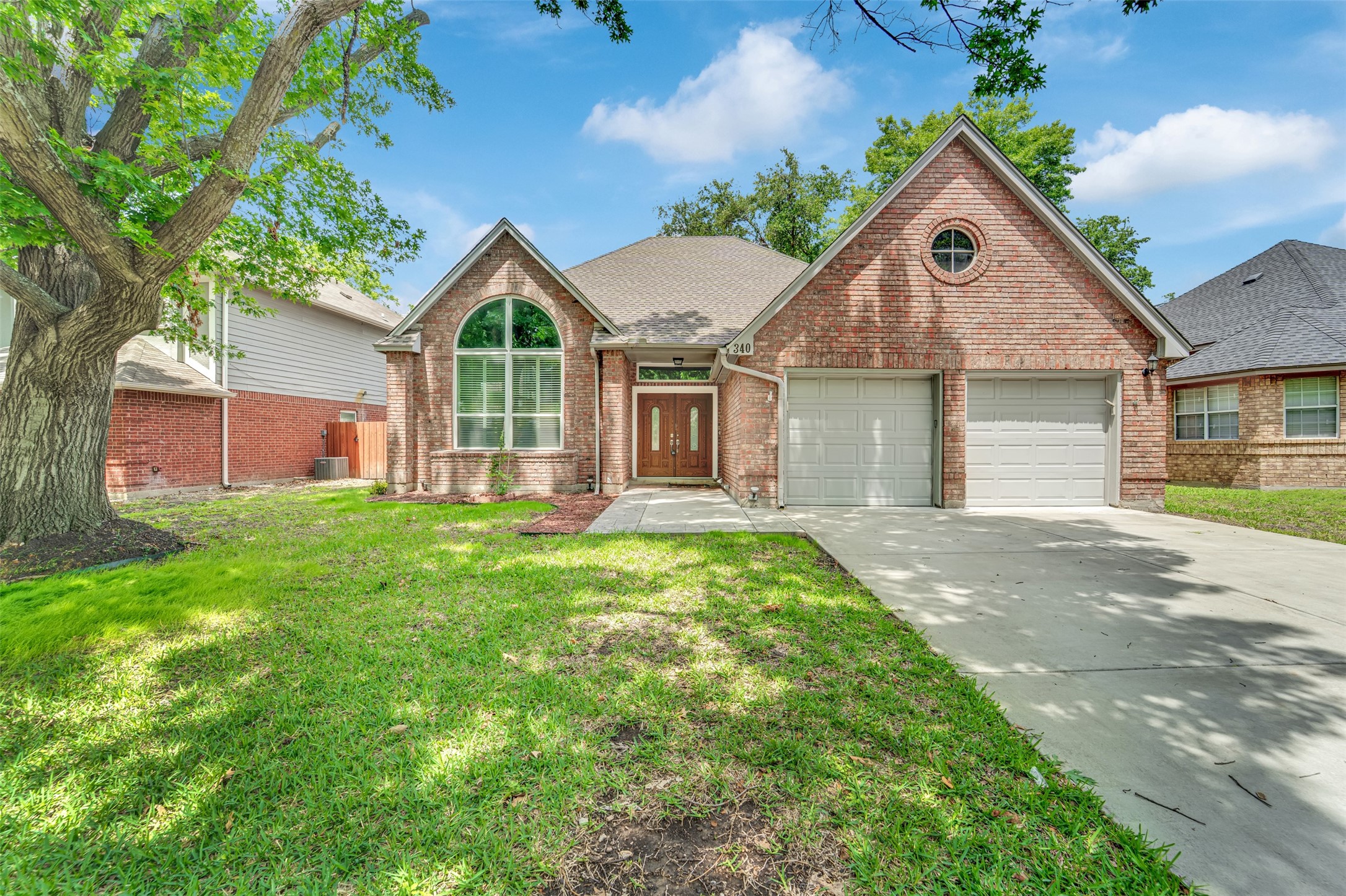 340 Clayton Street Grand Prairie TX 75052