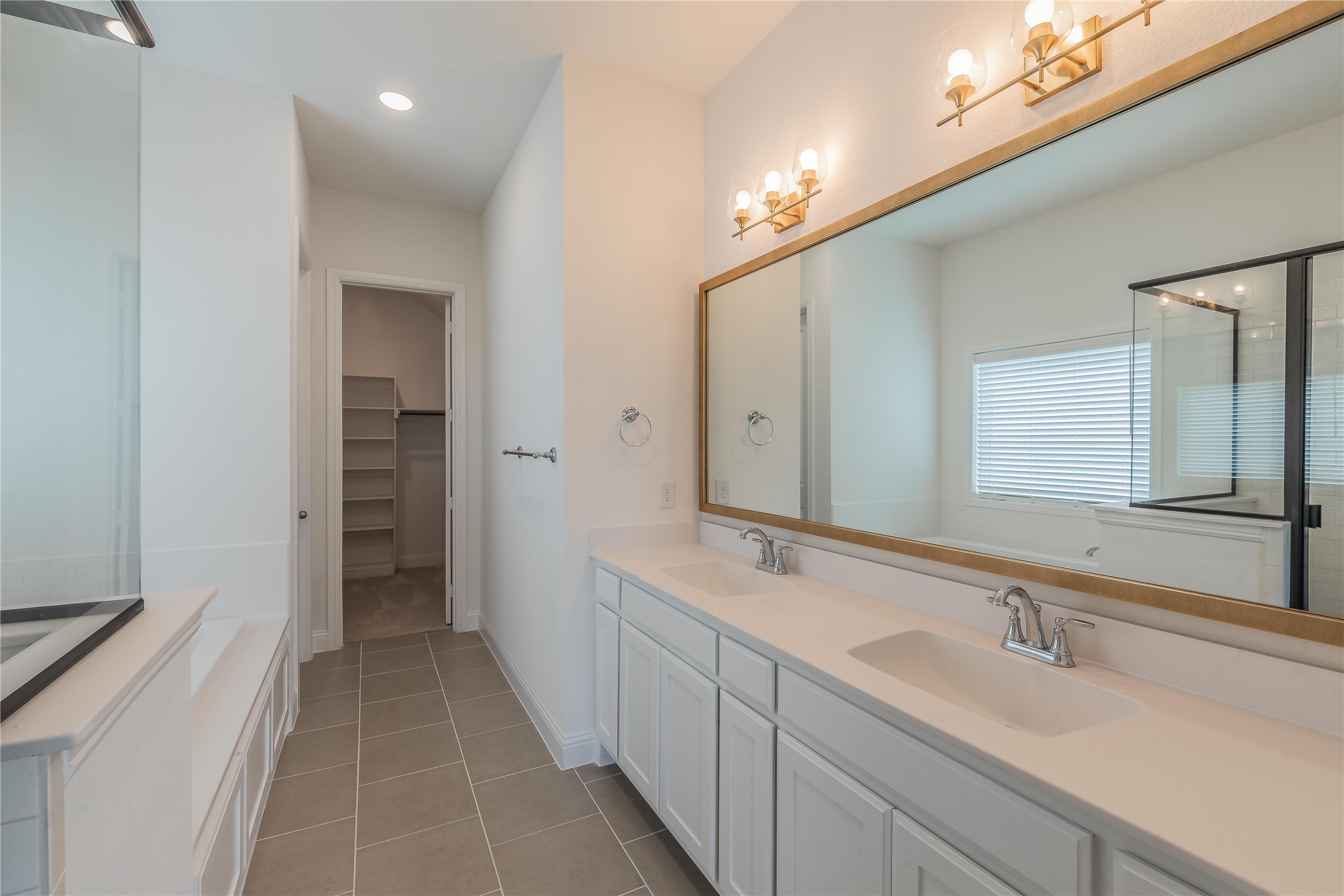 105 Observation Drive W Aledo TX 76008