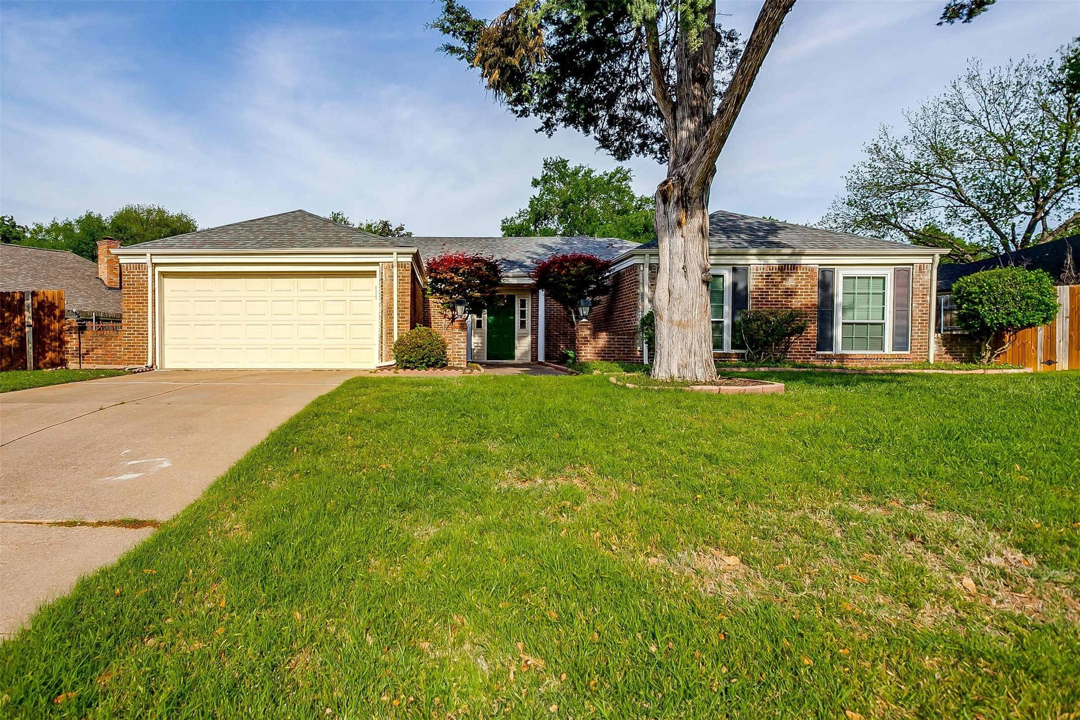 1101 Cypress Point Mansfield TX 76063