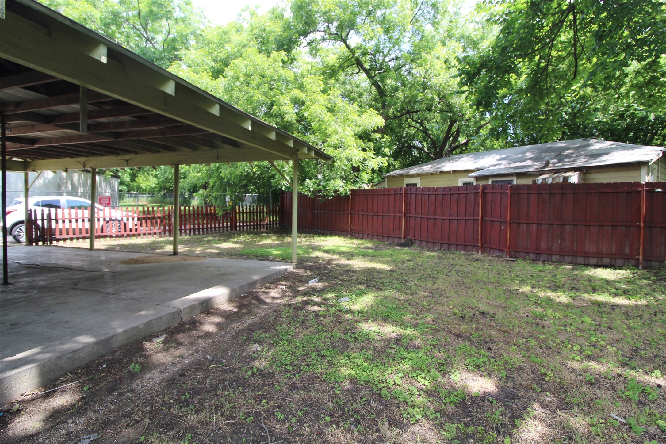 421 Dr Martin Luther King Jr Boulevard Waxahachie TX 75165