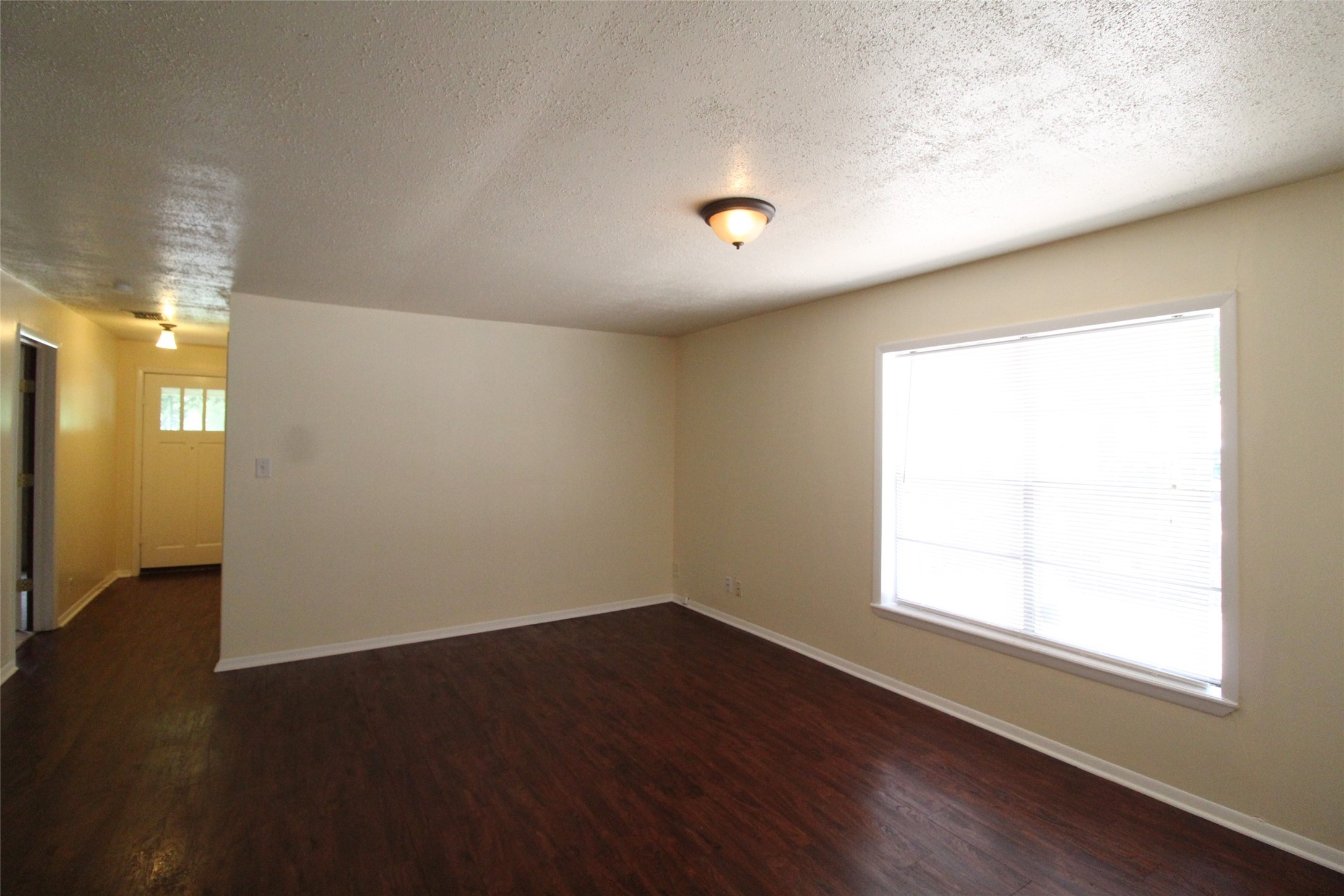 421 Dr Martin Luther King Jr Boulevard Waxahachie TX 75165