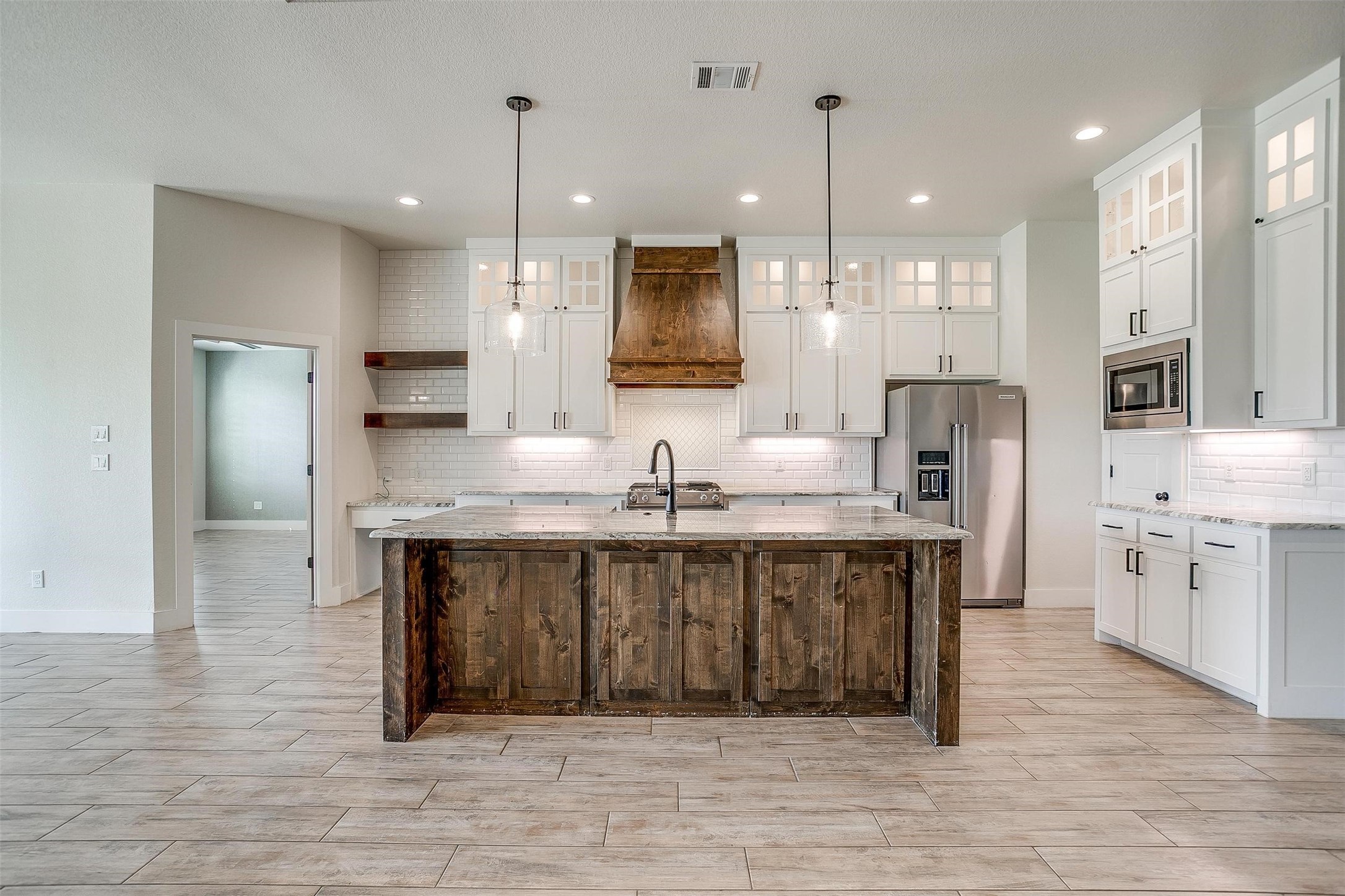 1221 Crown Valley Drive Weatherford TX 76087