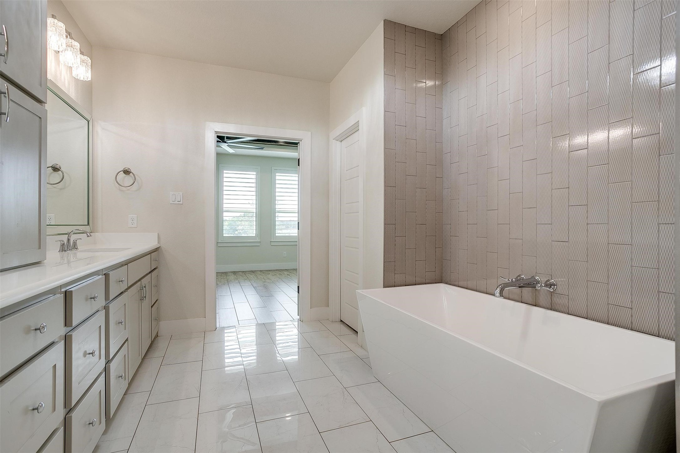 1221 Crown Valley Drive Weatherford TX 76087