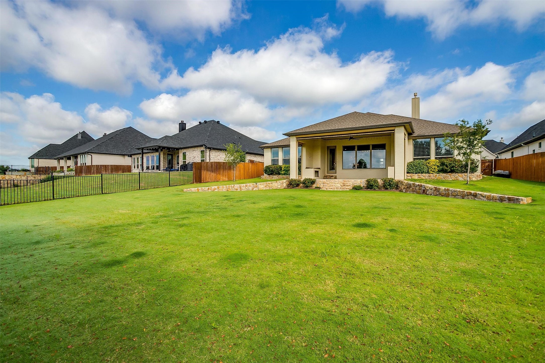 1221 Crown Valley Drive Weatherford TX 76087