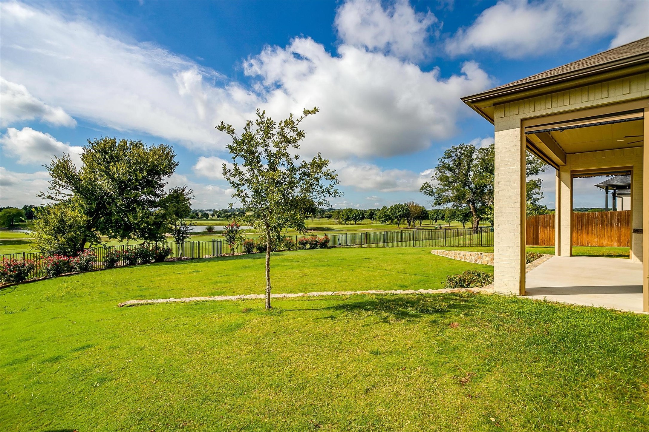 1221 Crown Valley Drive Weatherford TX 76087