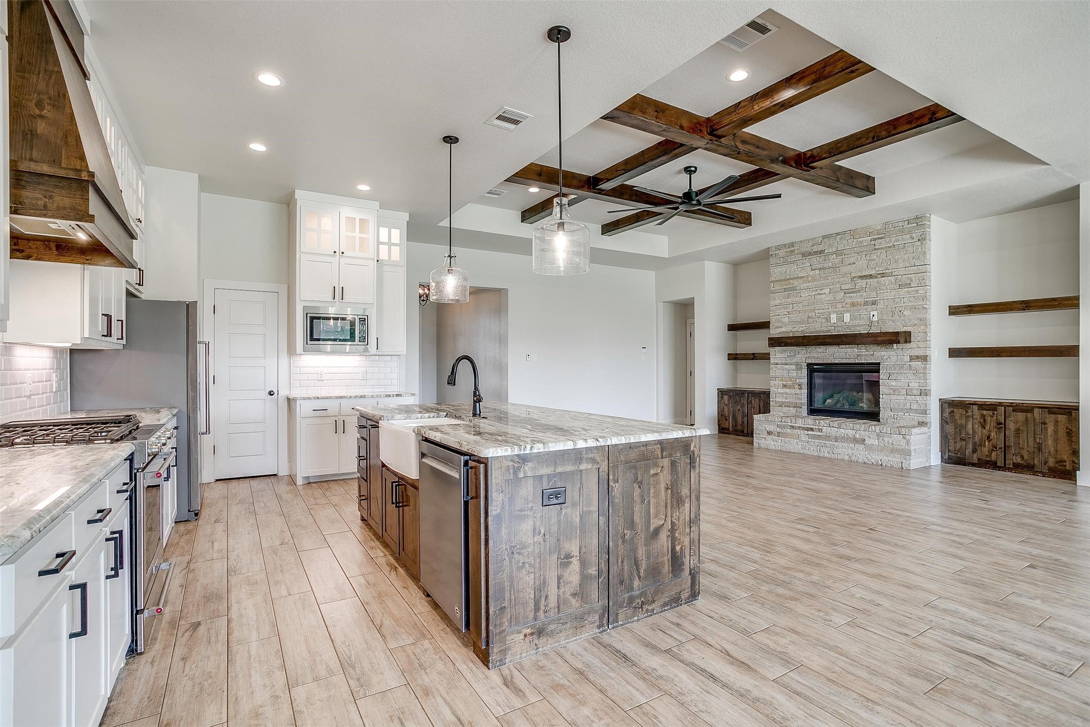 1221 Crown Valley Drive Weatherford TX 76087