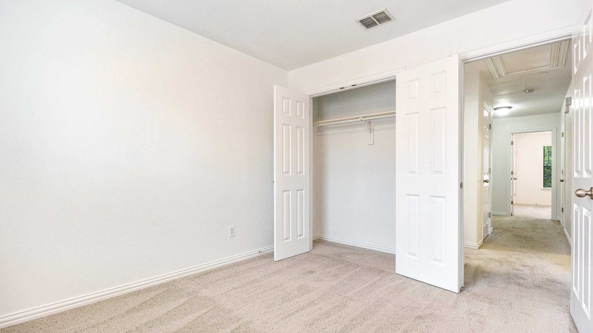 3206 Bedford Road Bedford TX 76021
