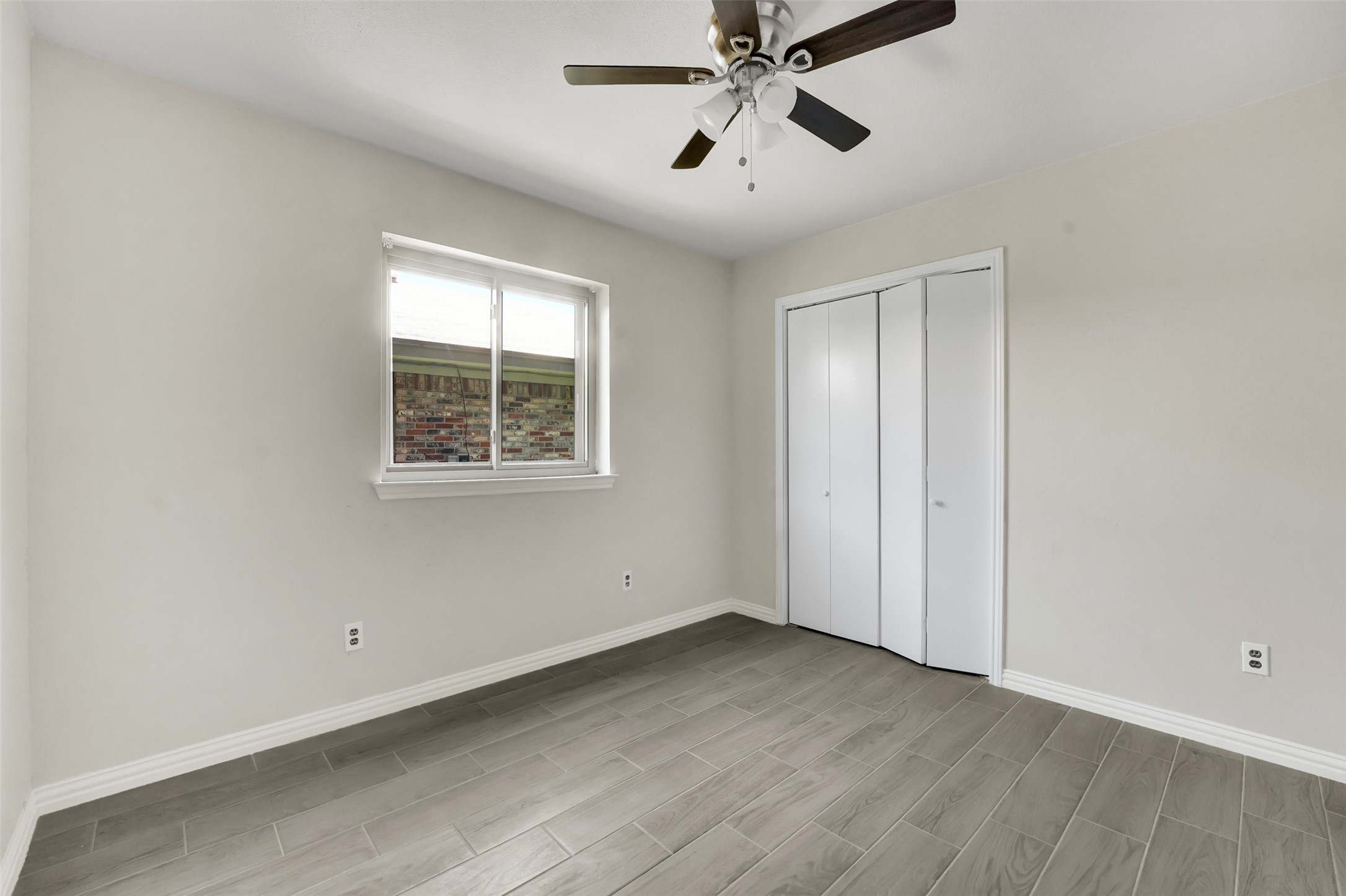 405 S Las Vegas Trail White Settlement TX 76108
