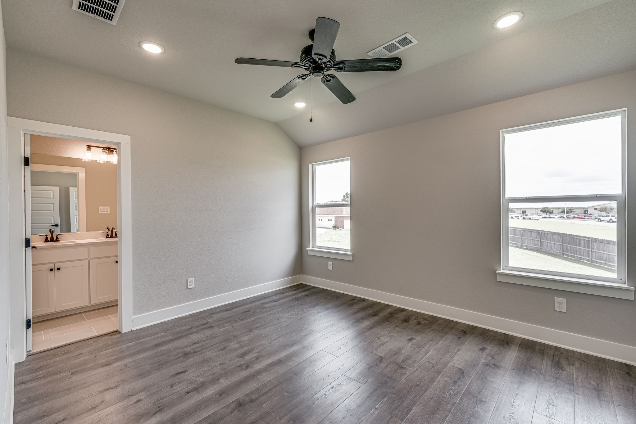 924 Cooksey Court Grandview TX 76050